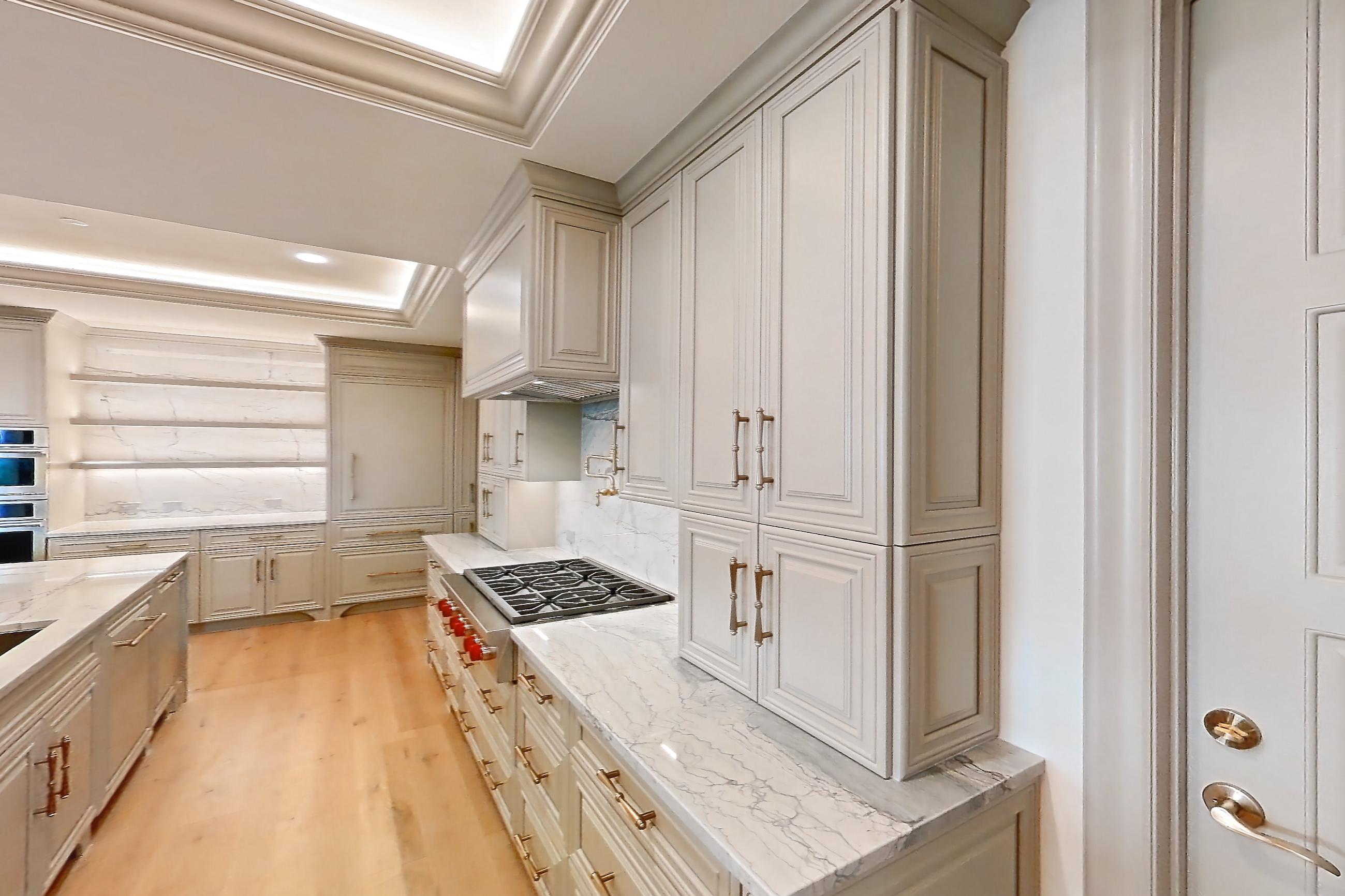 KITCHEN SPACE 2