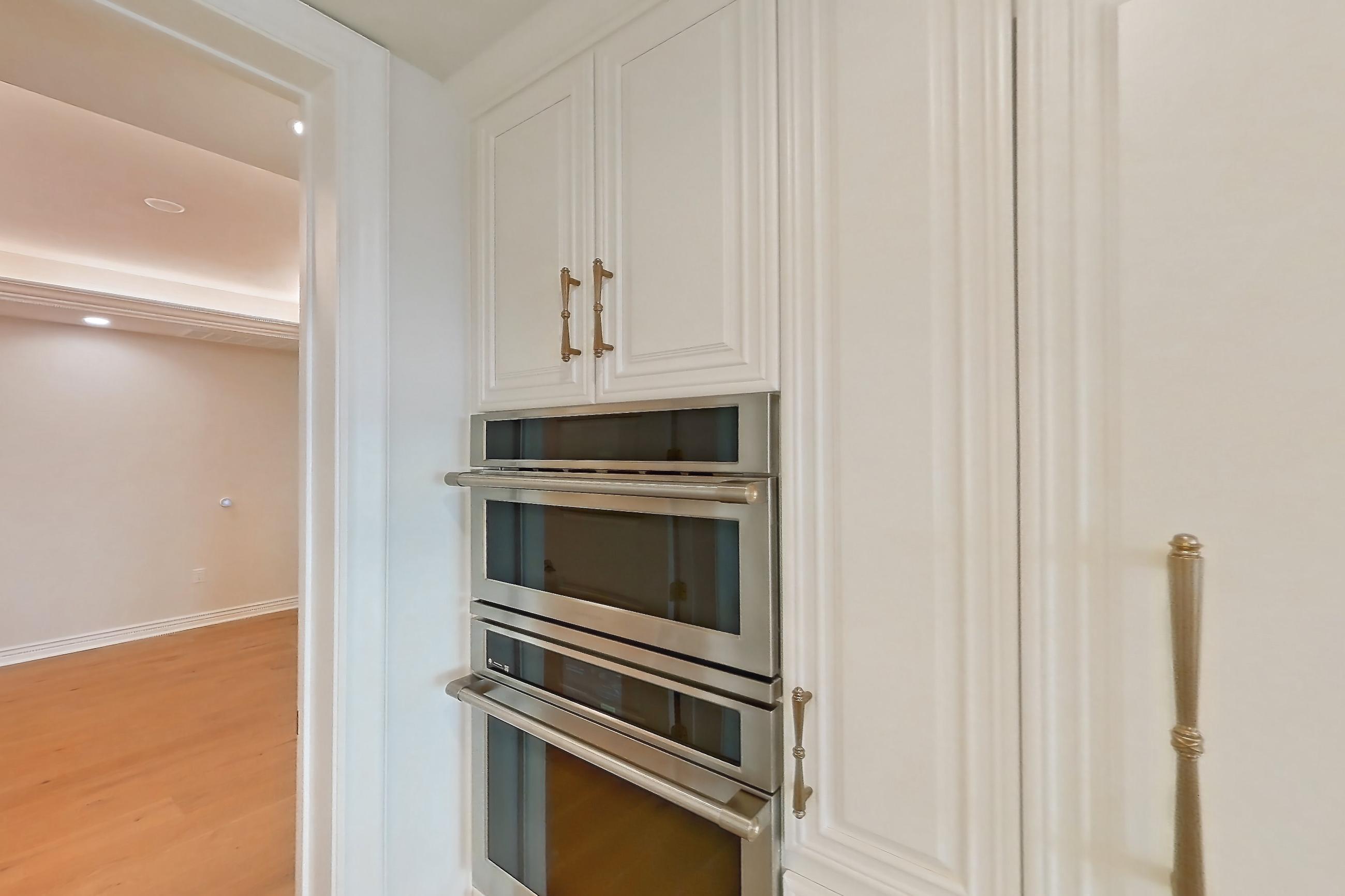 KITCHEN SPACE 2