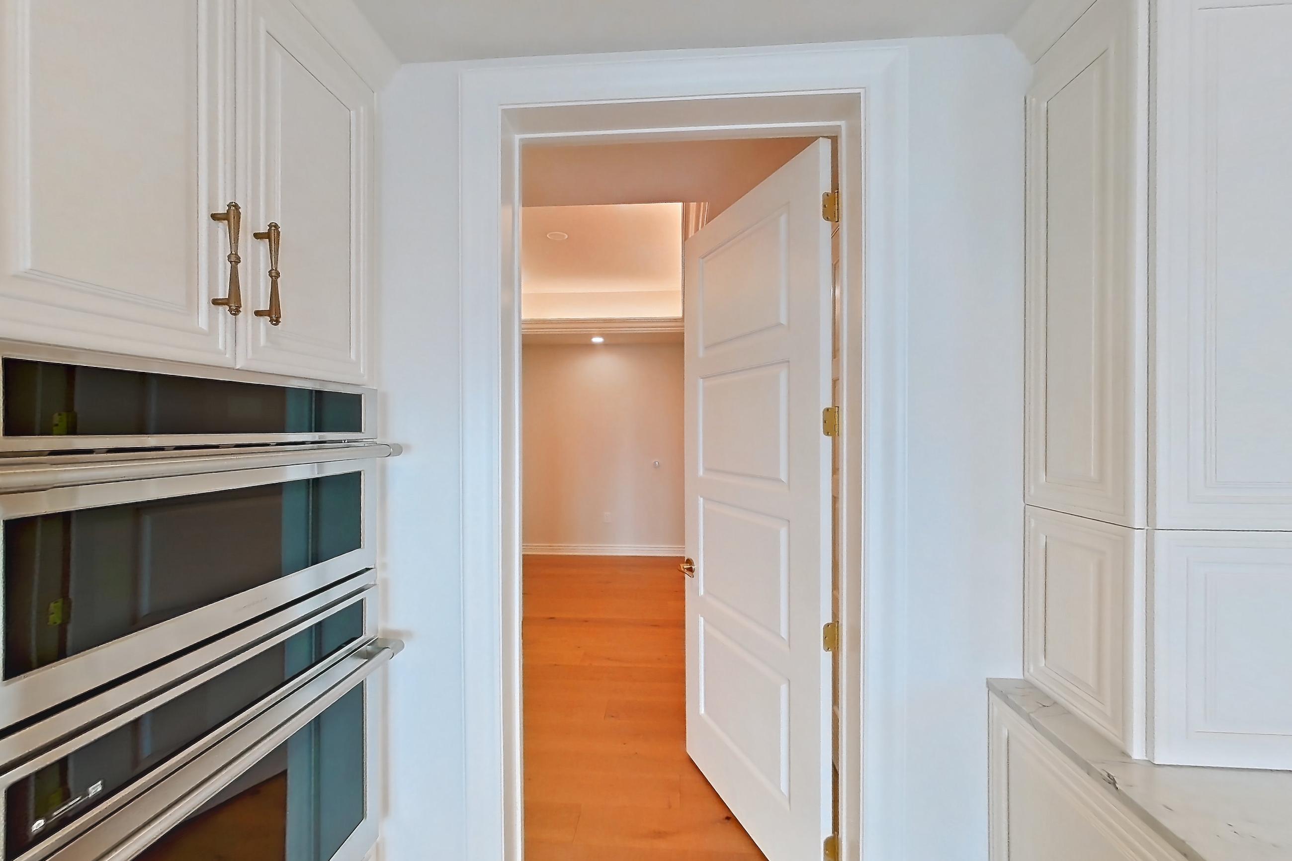 KITCHEN SPACE 2