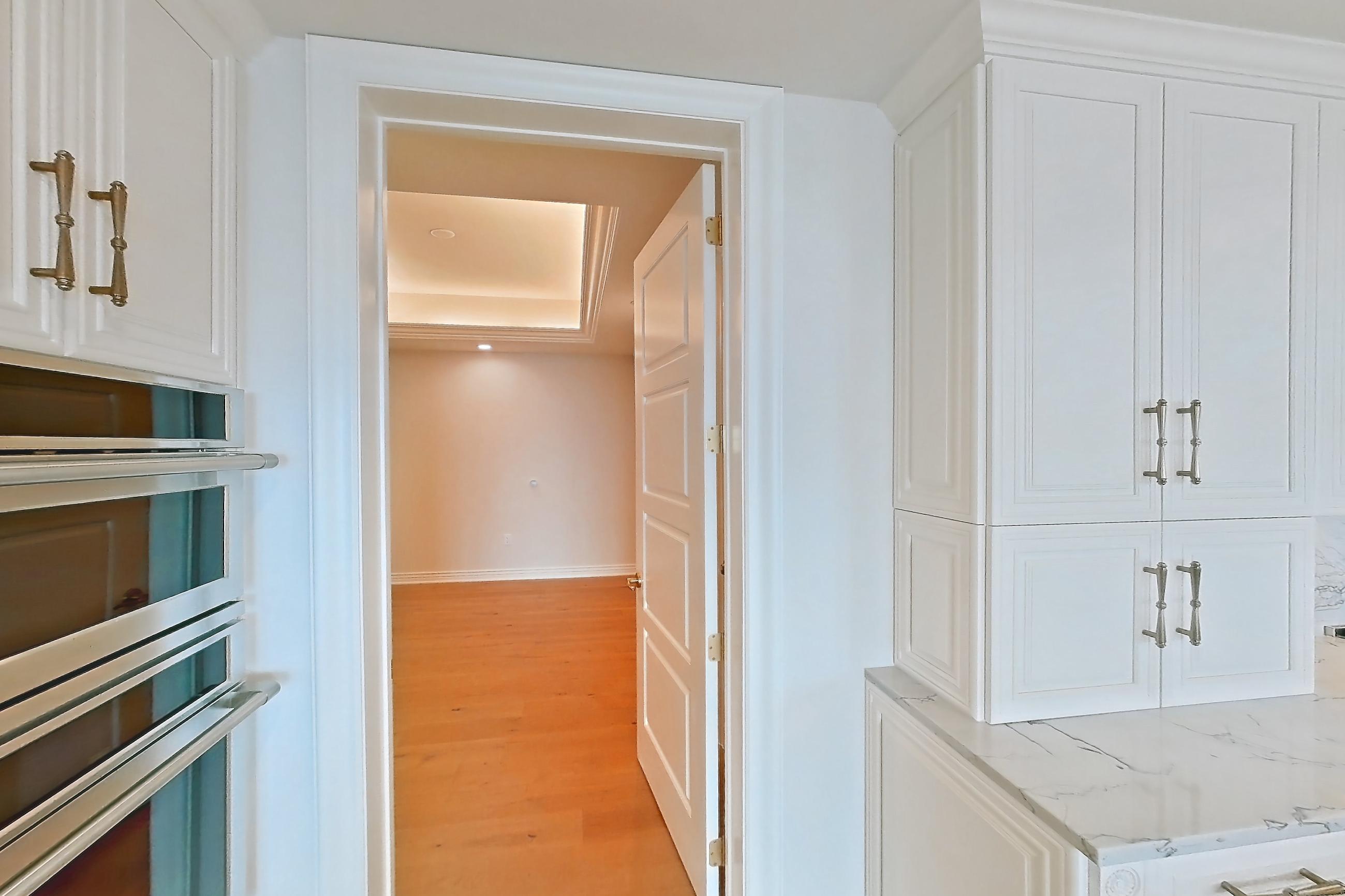 KITCHEN SPACE 2