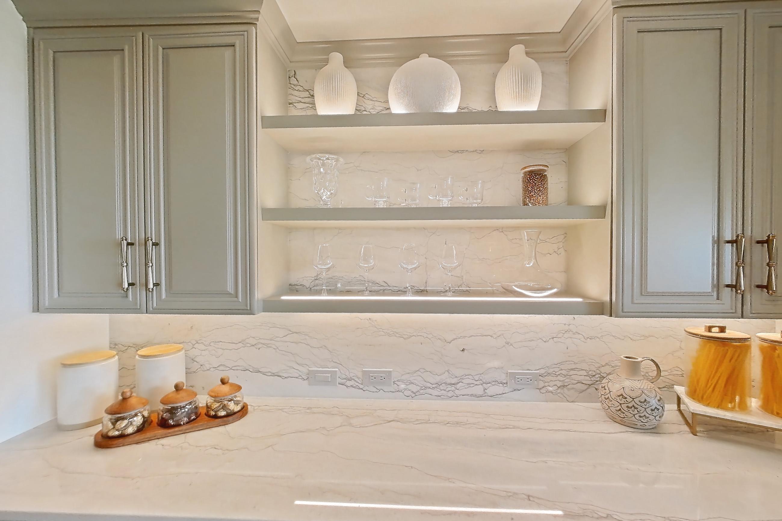KITCHEN AREA