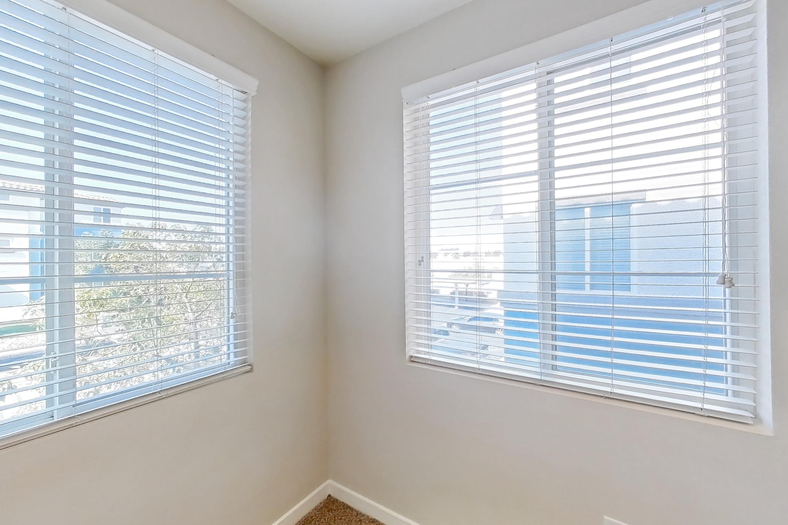 DINING ROOM (representative of this floor plan)