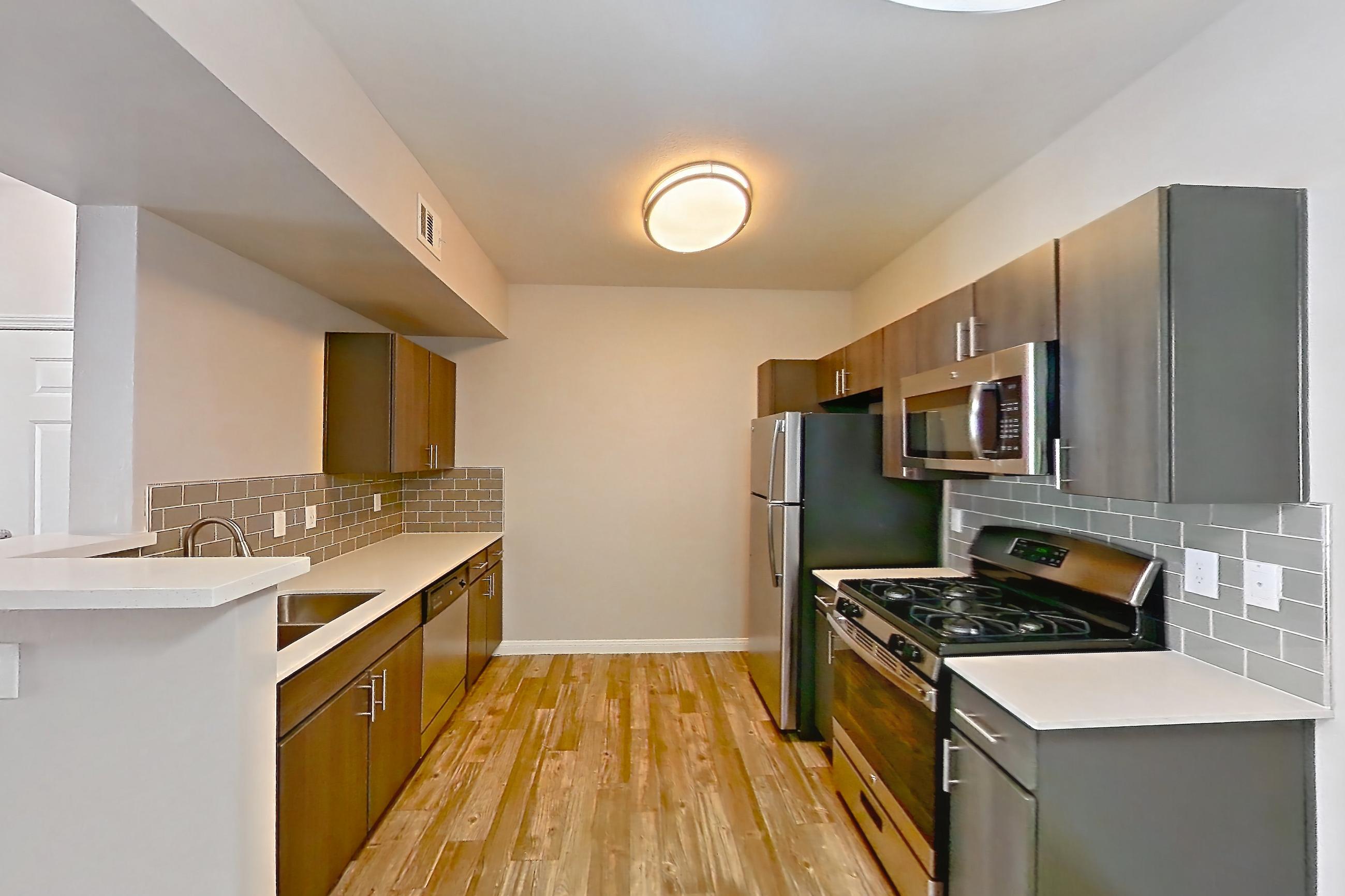 DINING ROOM (representative of this floor plan)