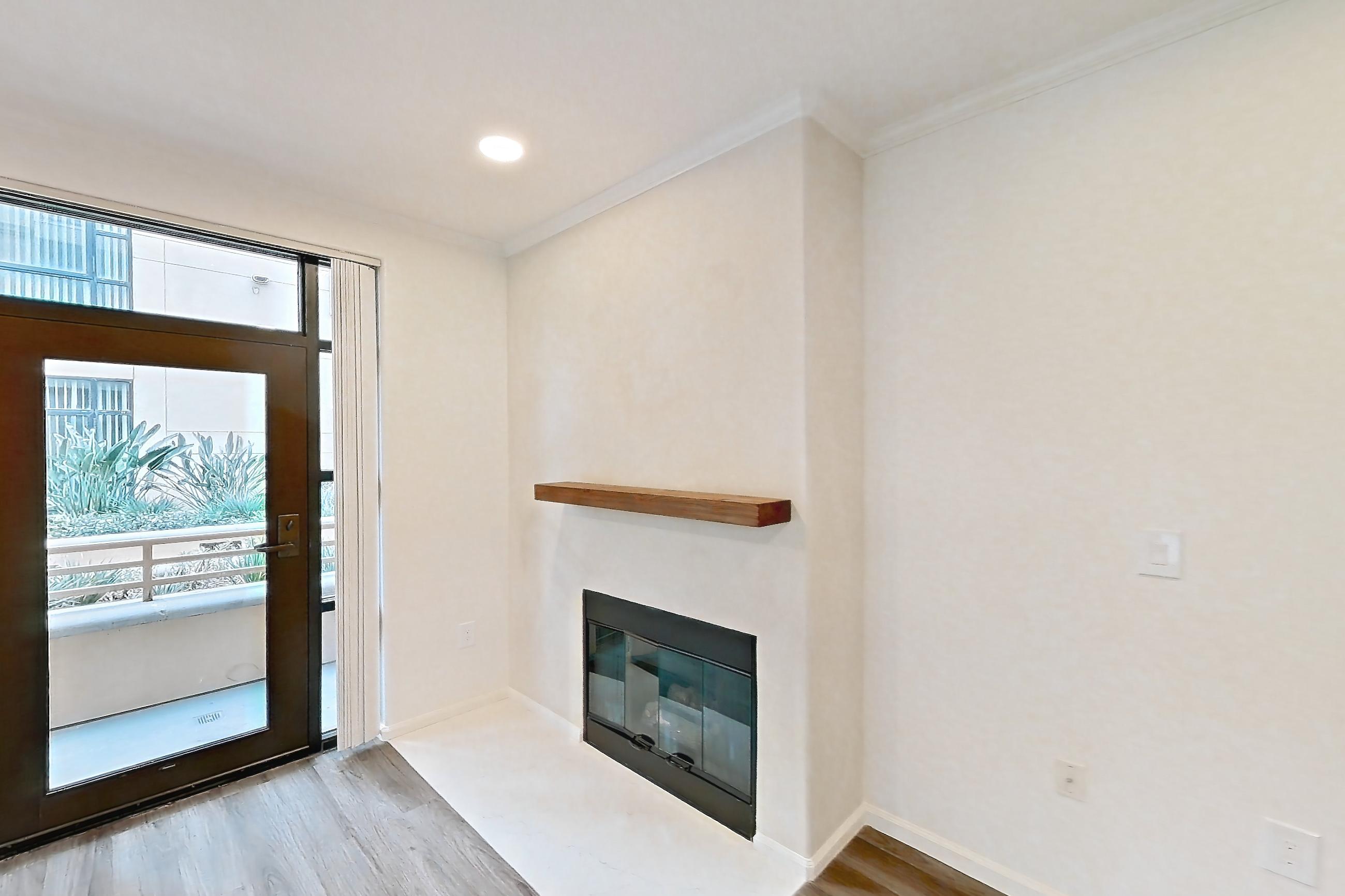 LIVING ROOM 2