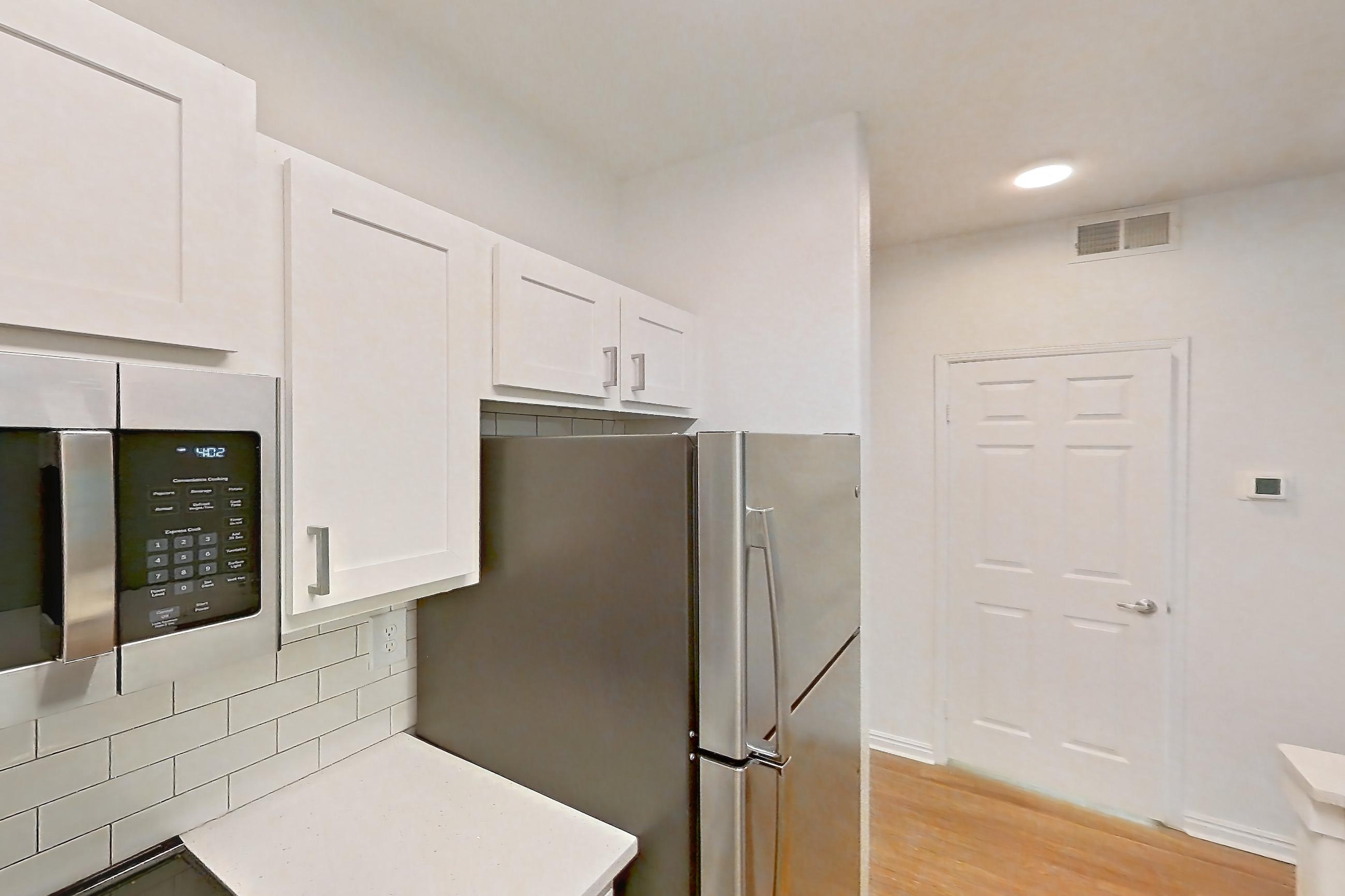 Kitchen in Apartment 03-203 at Eagle Ridge, 1B floor plan