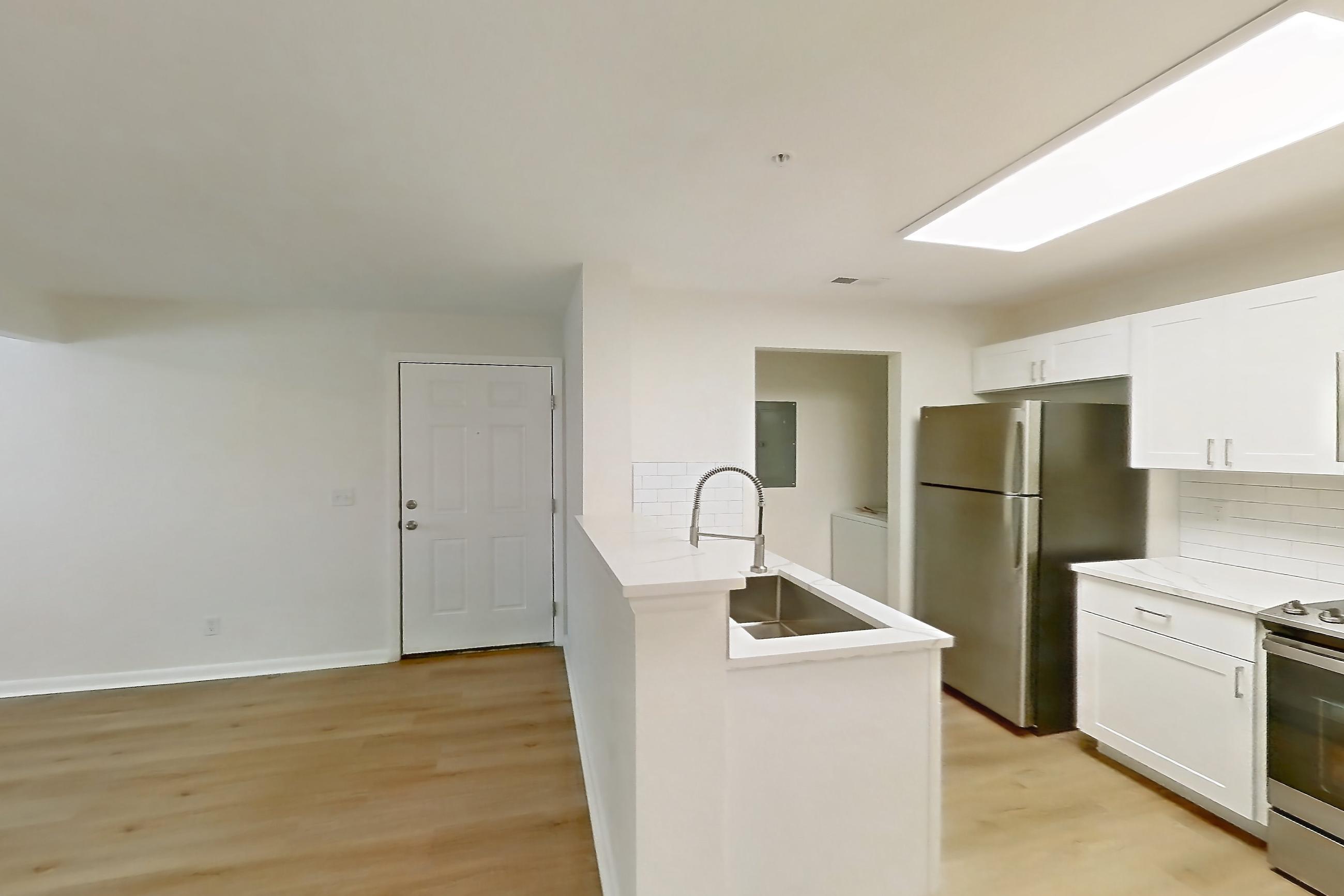 DINING ROOM (representative of this floor plan)