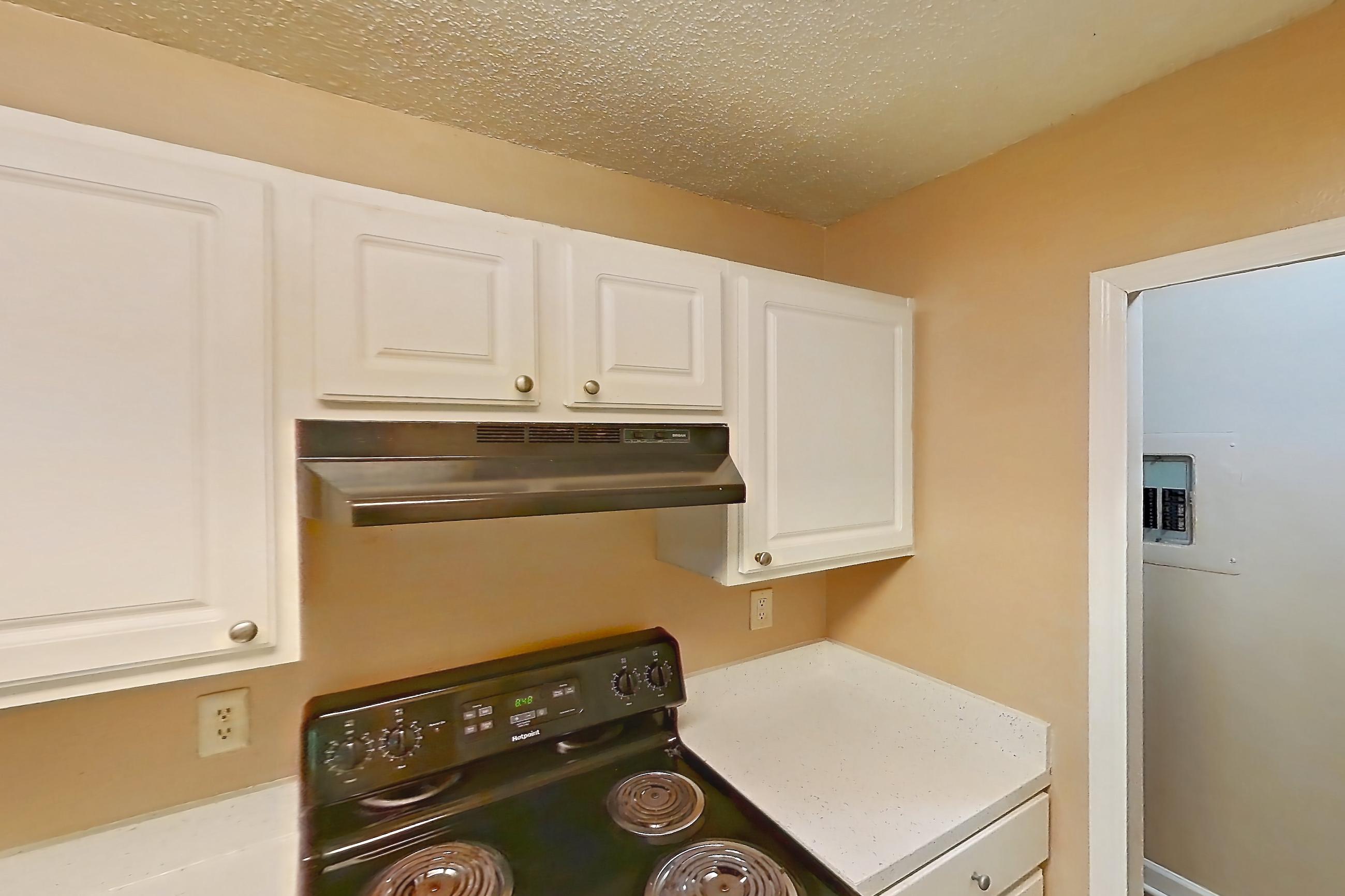 Kitchen, Apartment 1506 at The Dawson