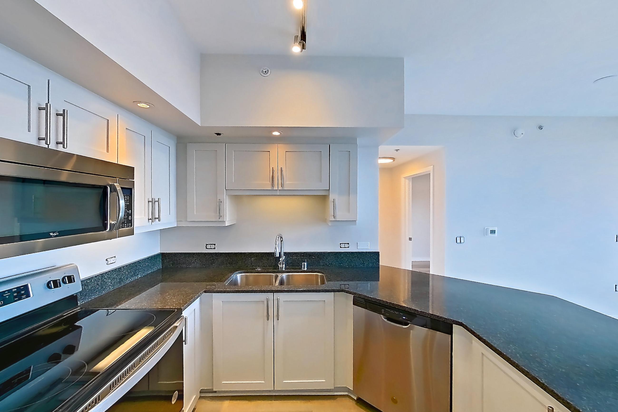 Kitchen in Apartment n-2901 at Vantage Pointe, 1A floor plan