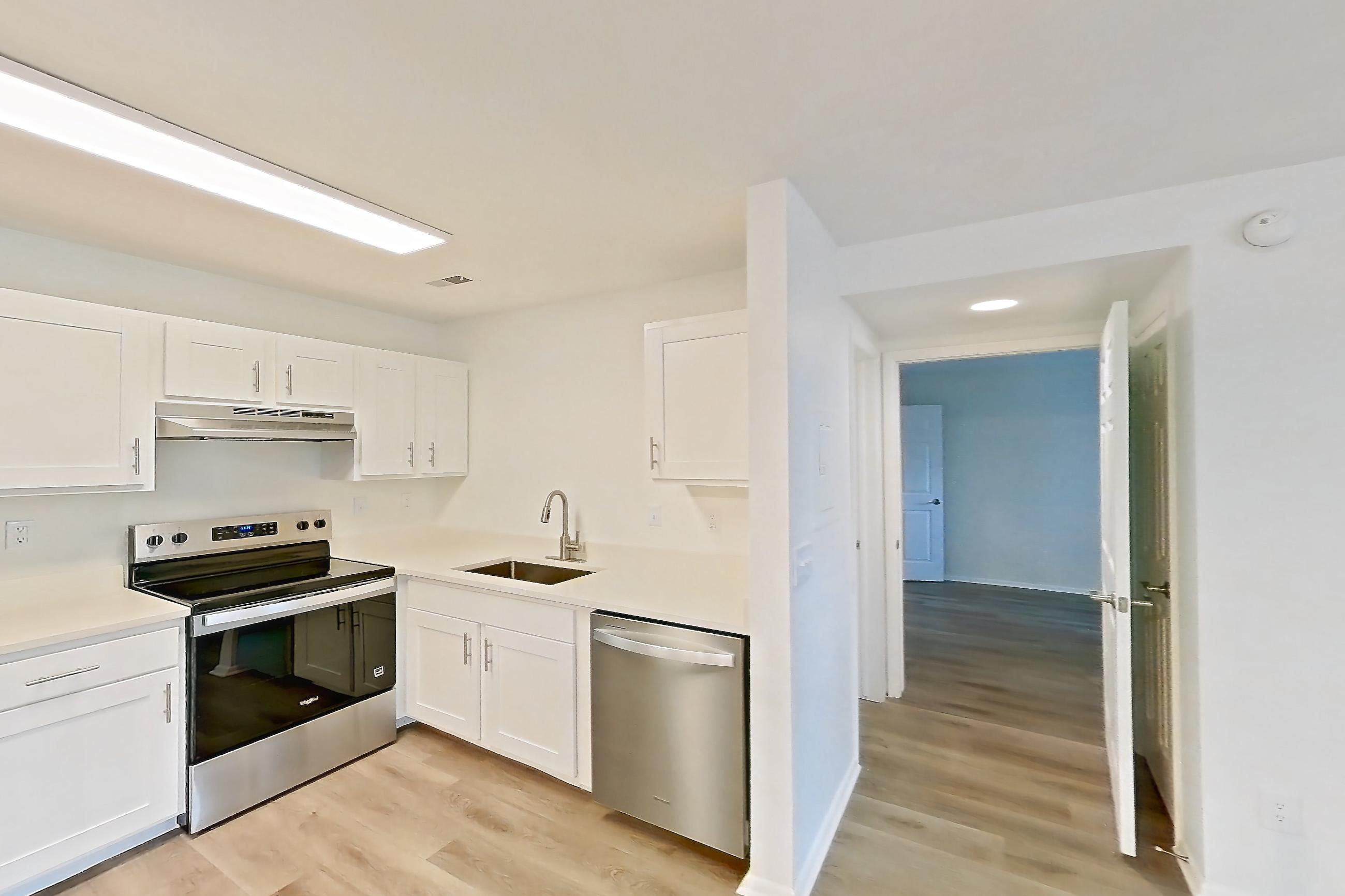 DINING ROOM (representative of this floor plan)