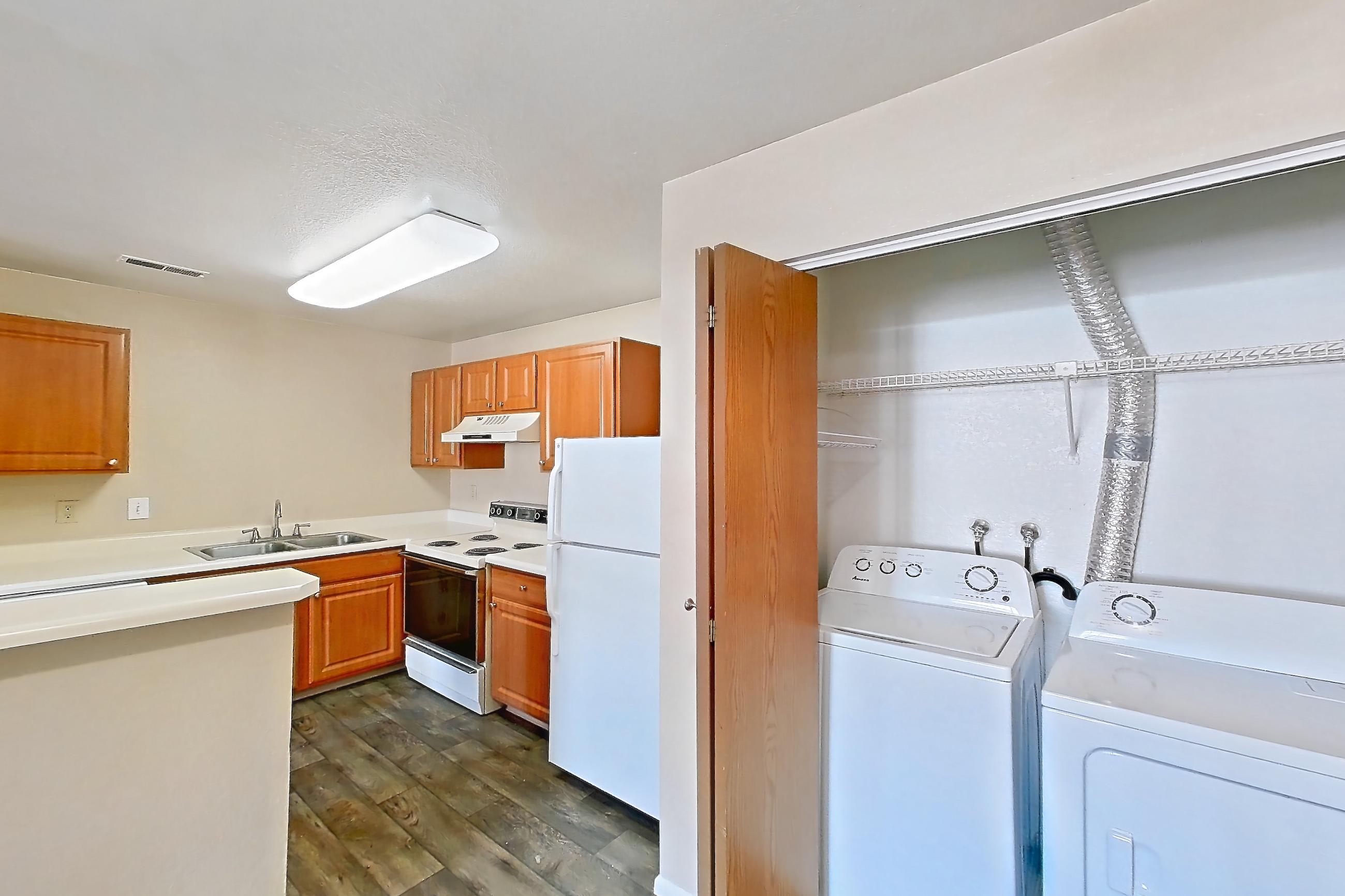 DINING ROOM (representative of this floor plan)