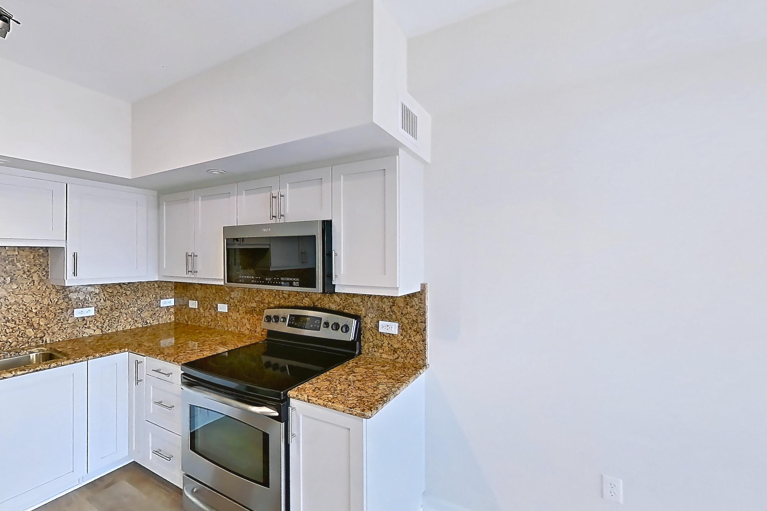 LIVING ROOM (representative of this floor plan)