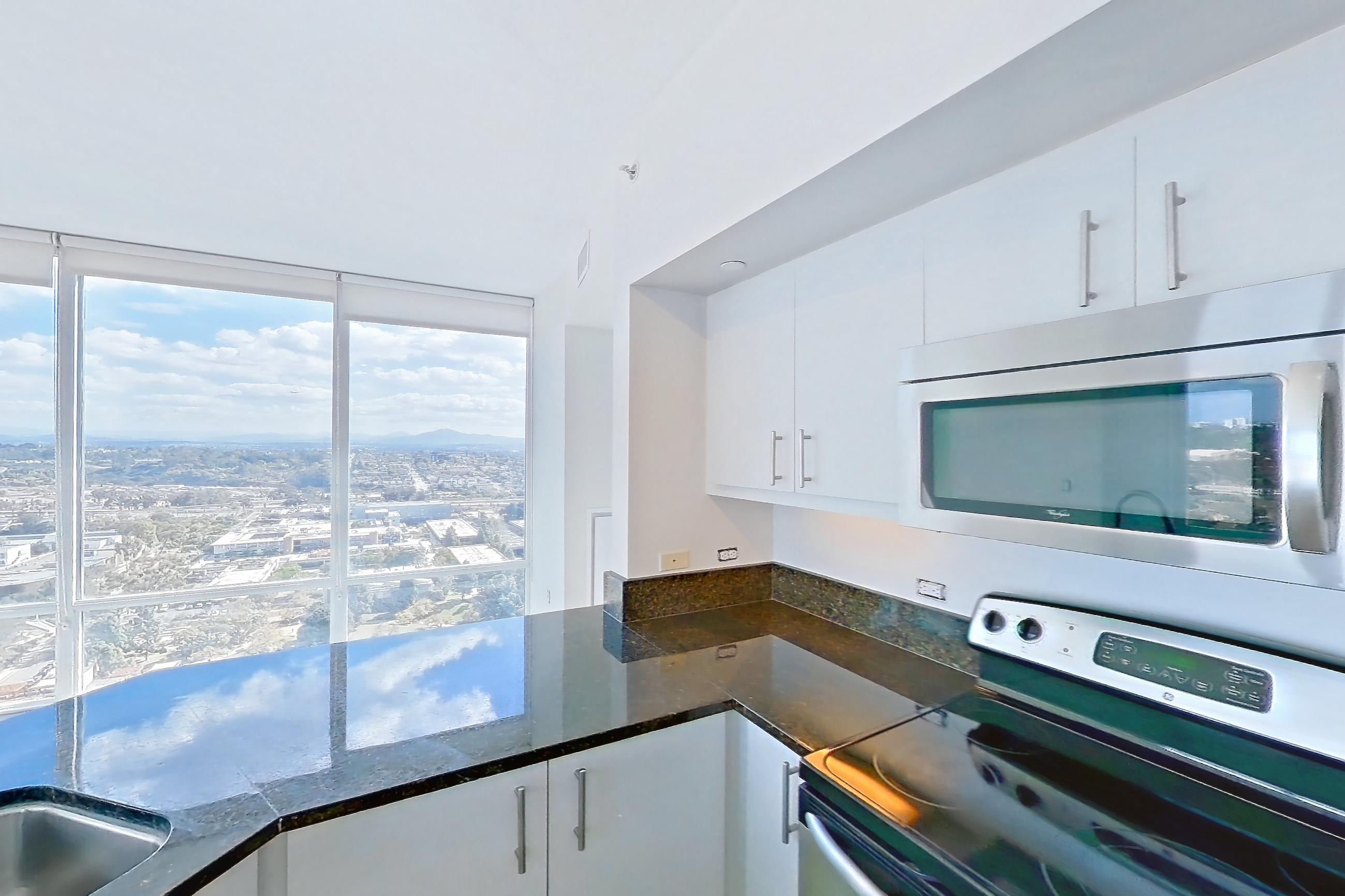 Kitchen, Apartment N-3007 at Vantage Pointe