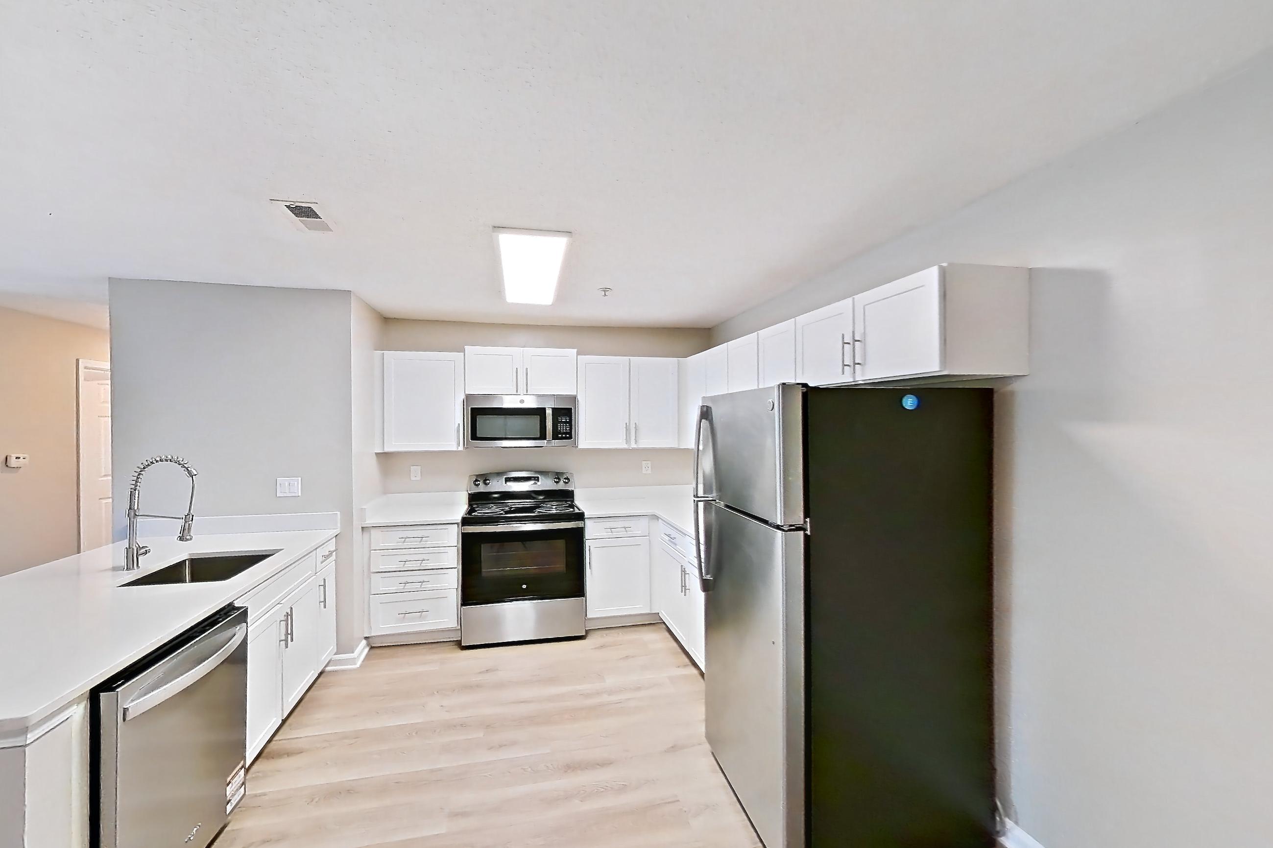 DINING ROOM (representative of this floor plan)