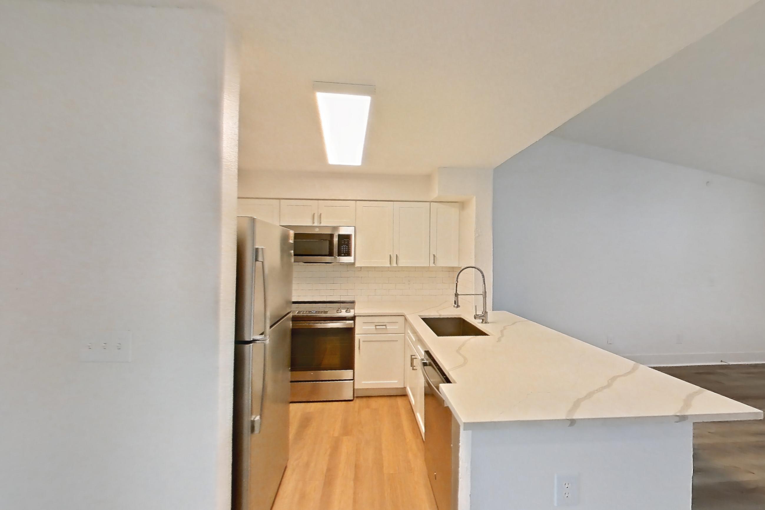 DINING ROOM (representative of this floor plan)
