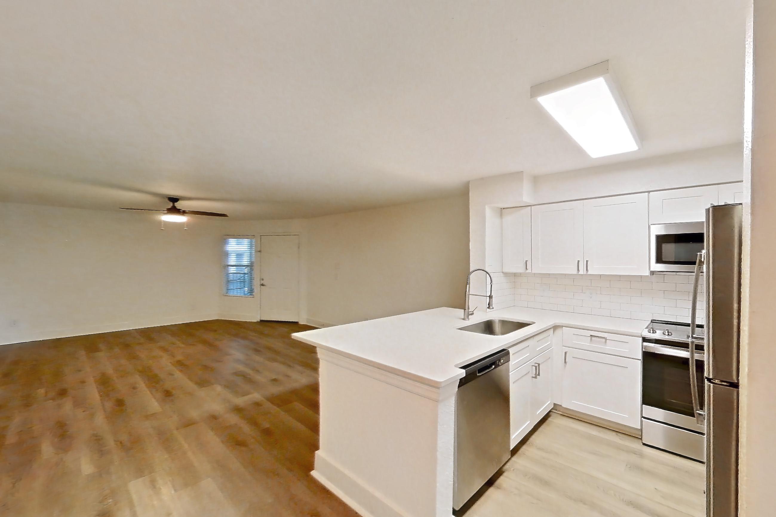 DINING ROOM (representative of this floor plan)