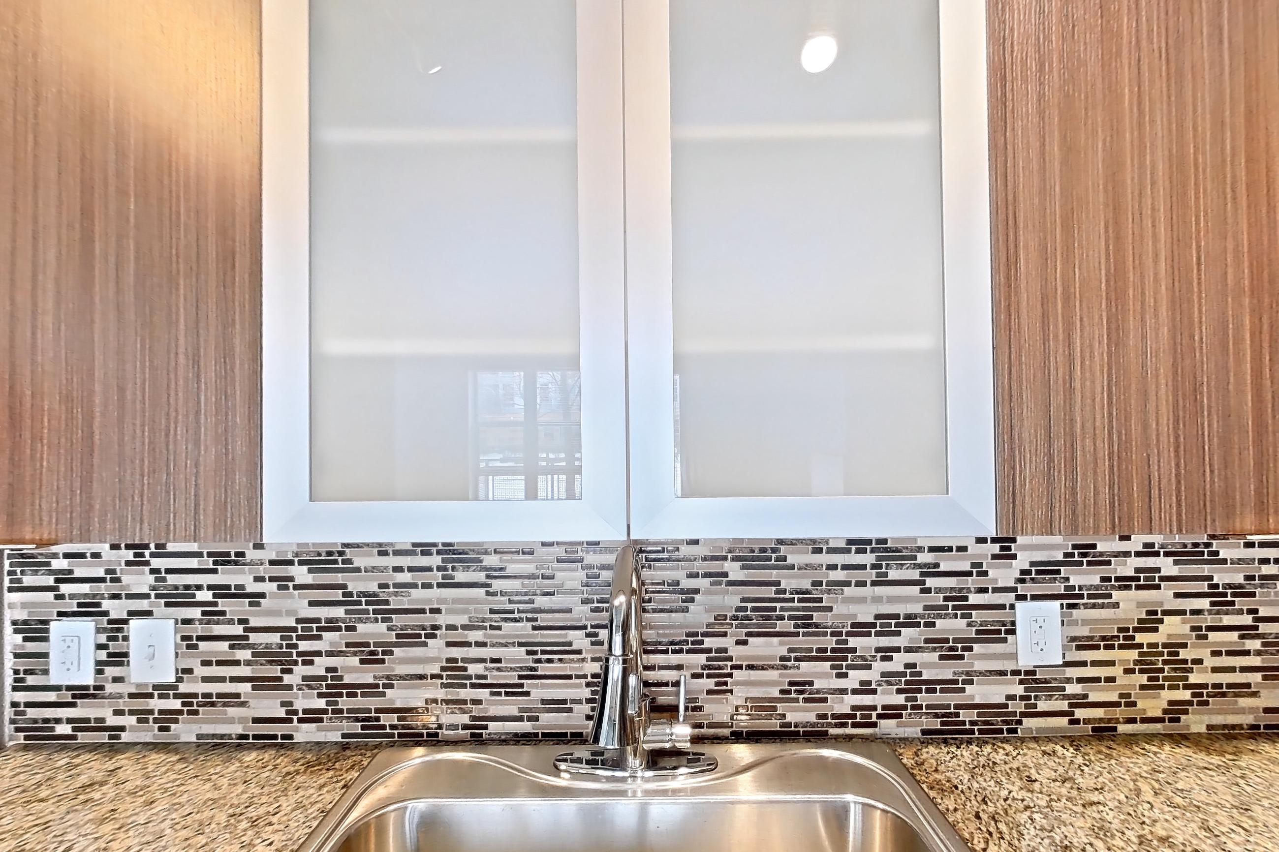 KITCHEN (representative of this floor plan)