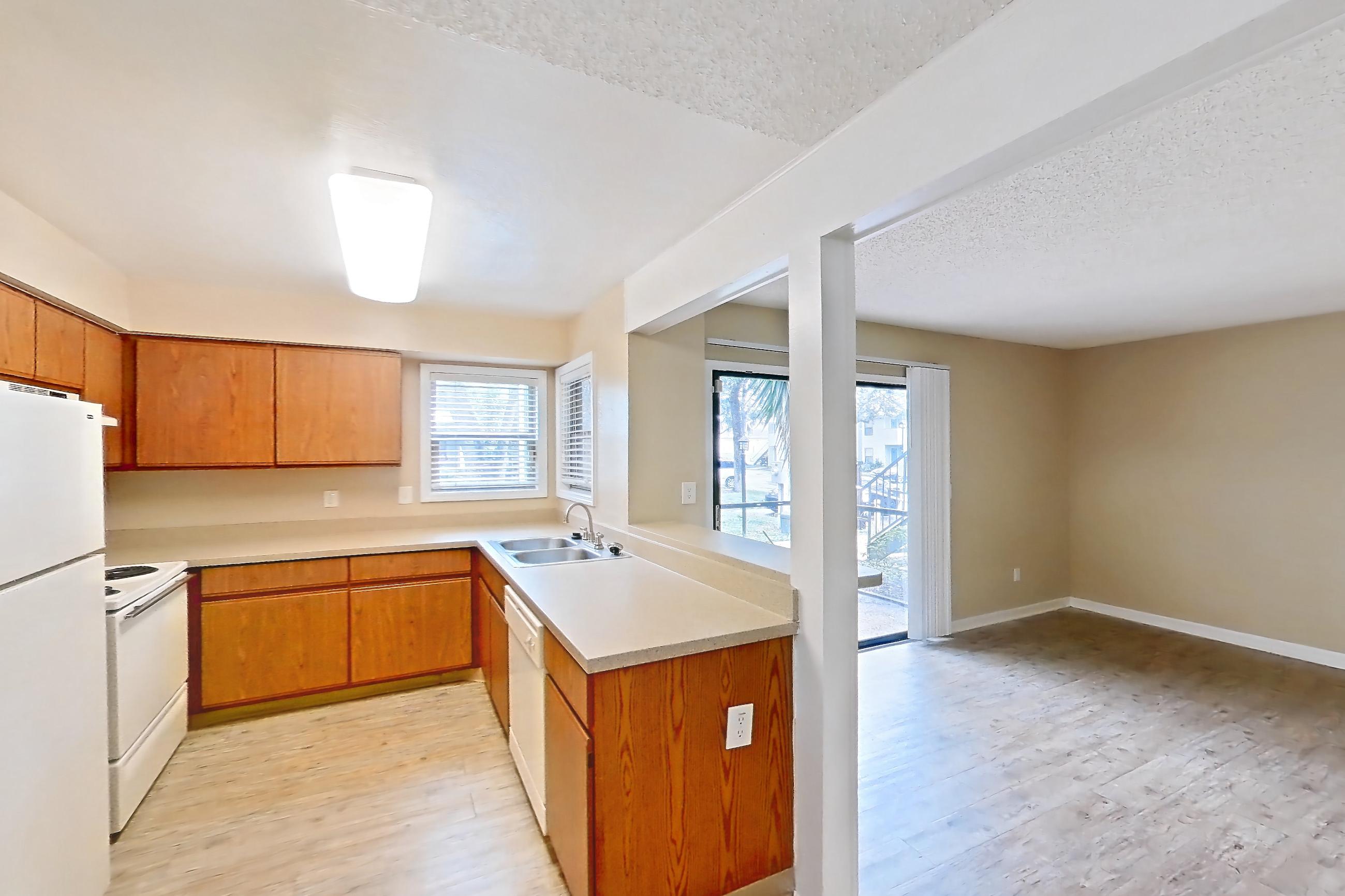 DINING ROOM (representative of this floor plan)