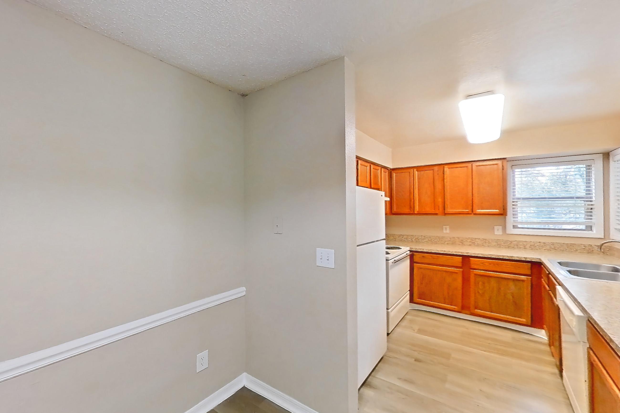 DINING ROOM (representative of this floor plan)