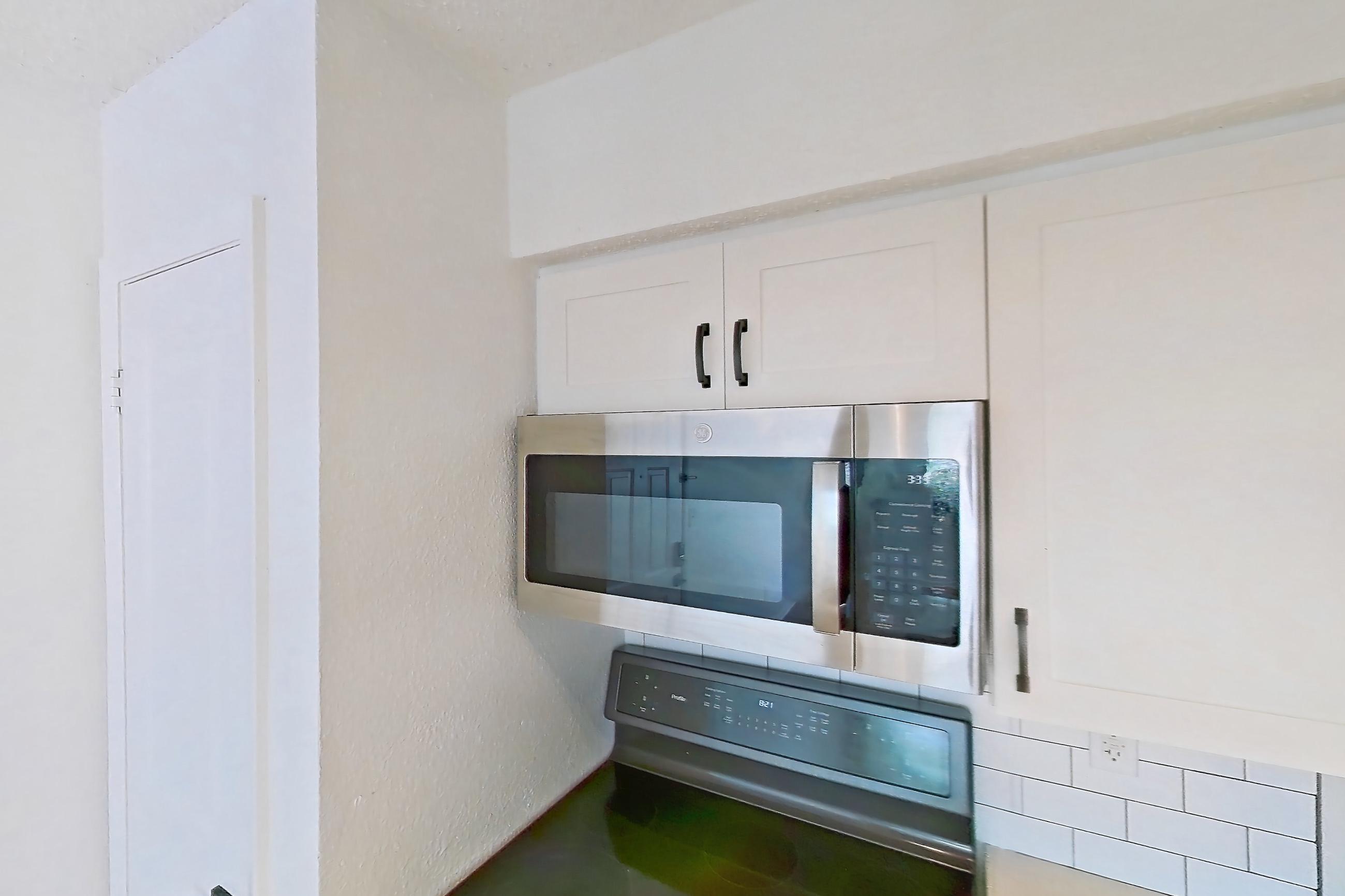 Kitchen in Apartment 19-105 at St. James Crossing, 1A floor plan
