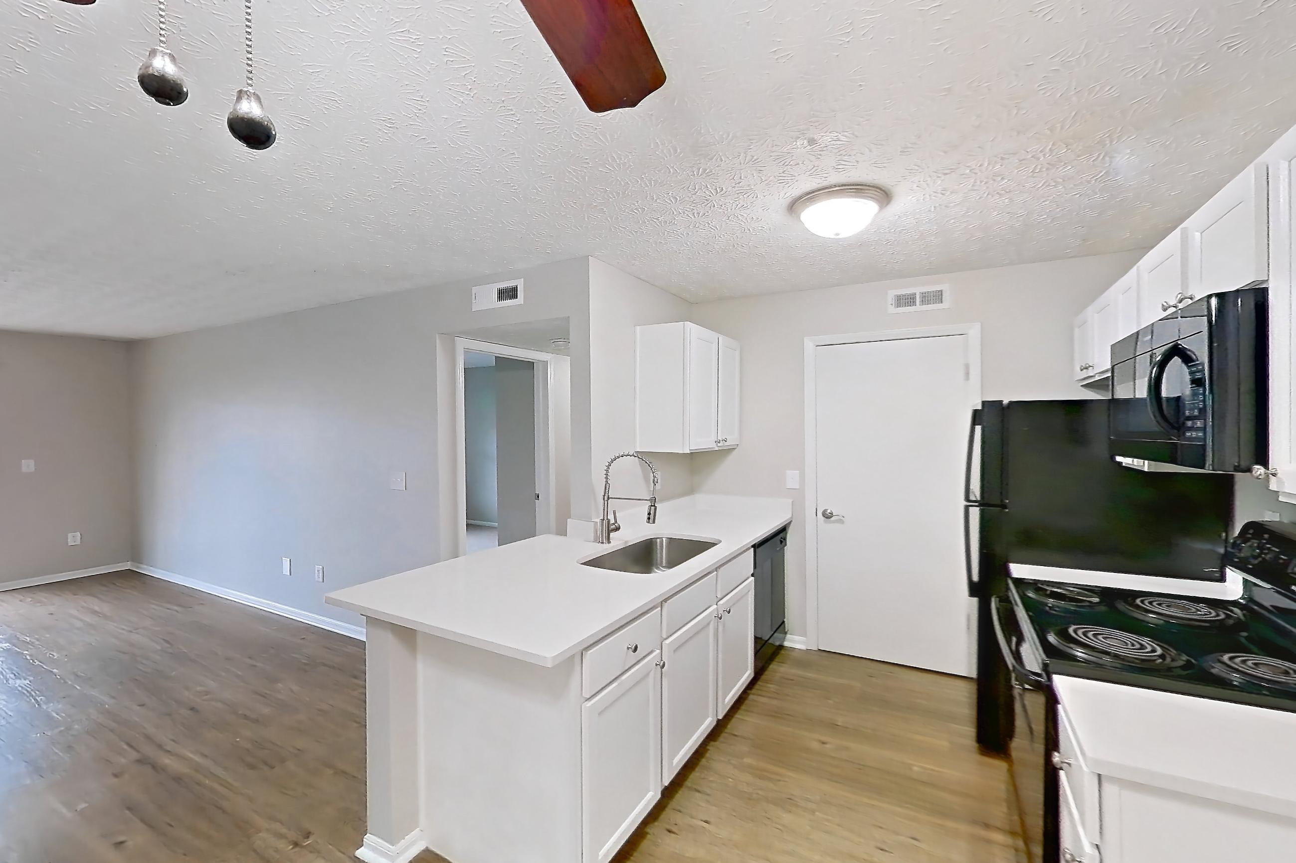 DINING ROOM (representative of this floor plan)