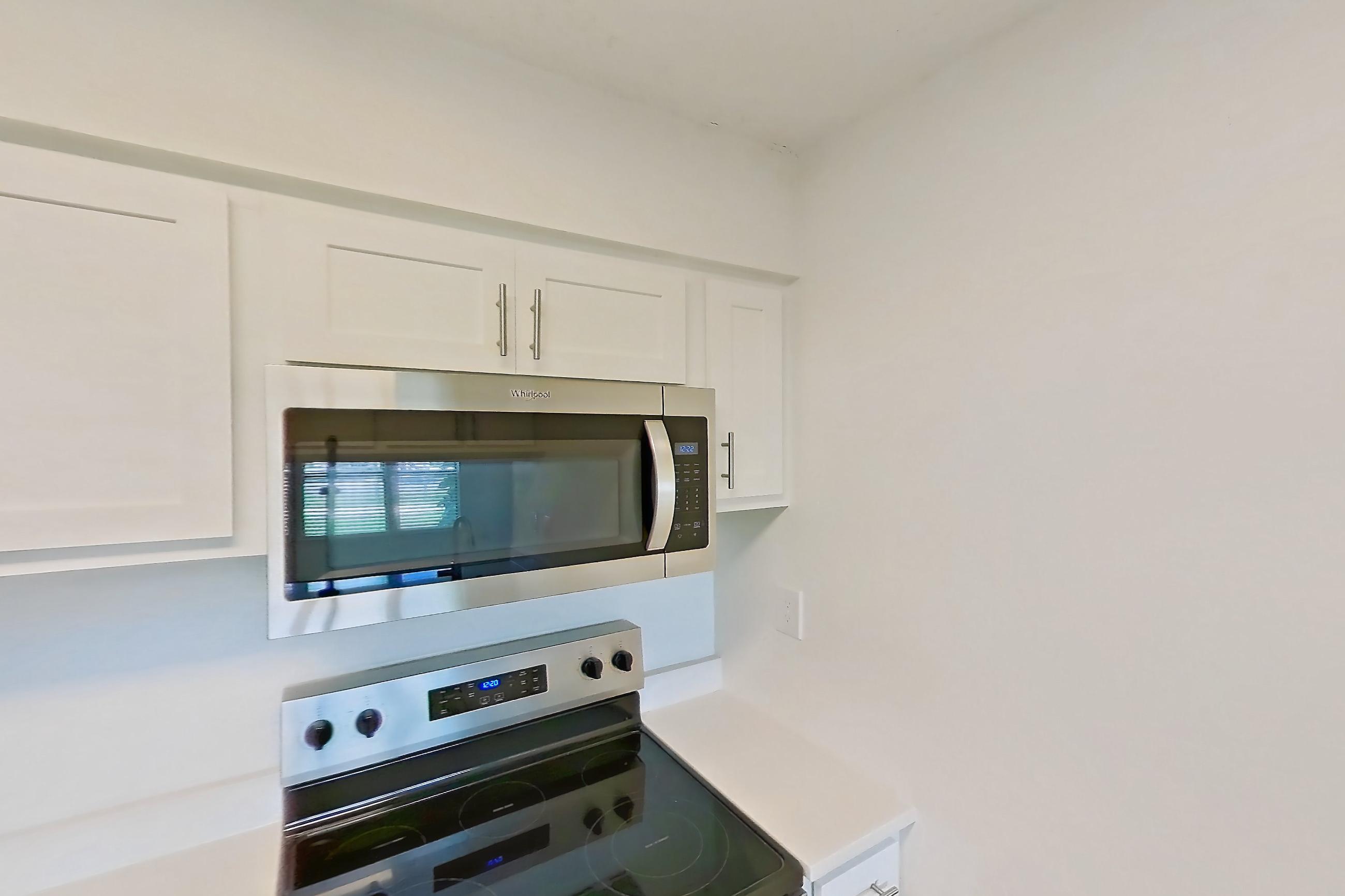 Kitchen, Apartment 126 at South Pointe