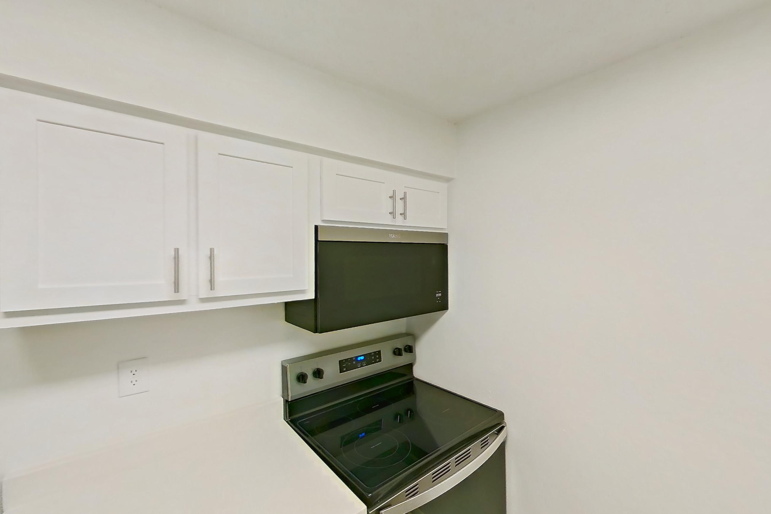 Kitchen in Apartment 321 at South Pointe, 2C floor plan