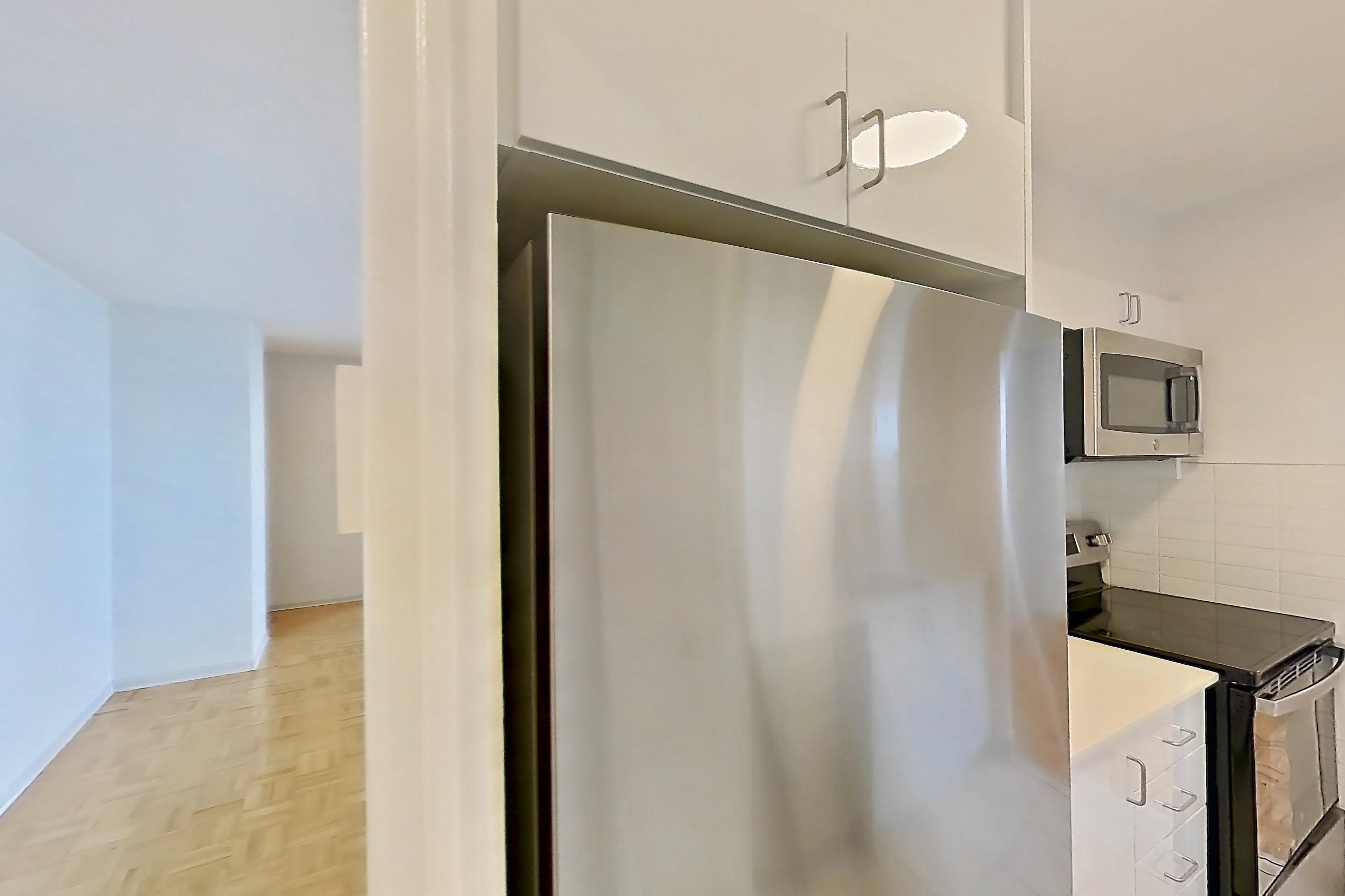 Kitchen in Apartment 2517 at 77 Davisville, 2C floor plan