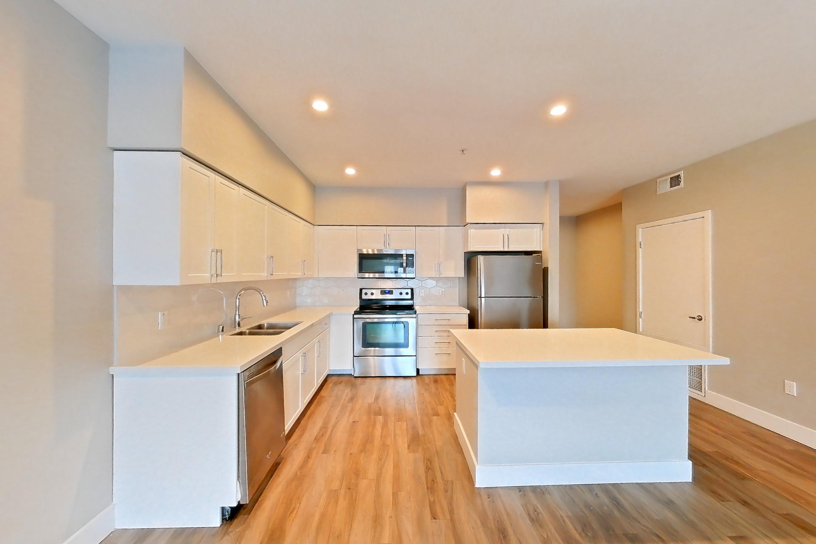 DINING ROOM (representative of this floor plan)