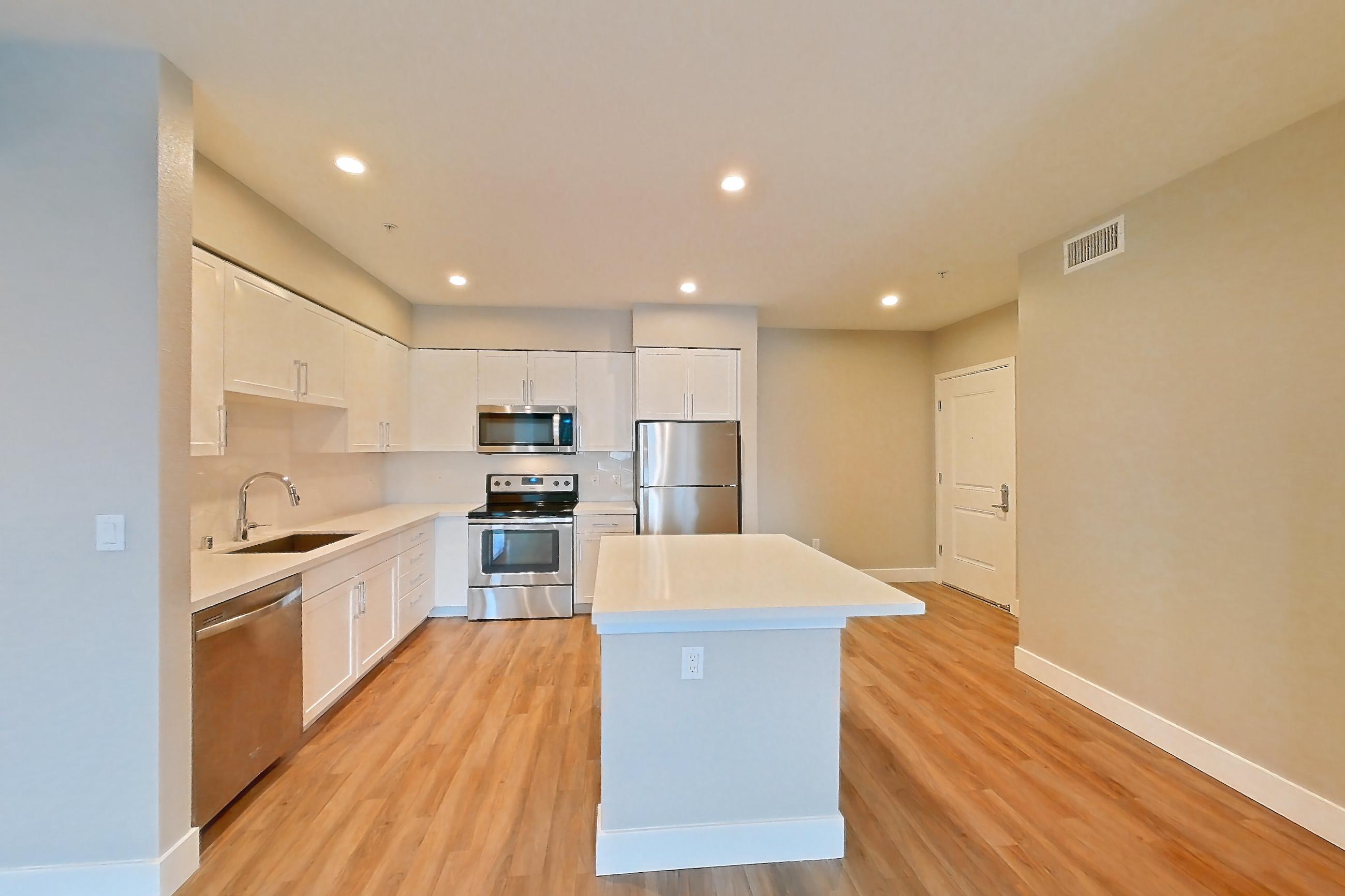 DINING ROOM (representative of this floor plan)