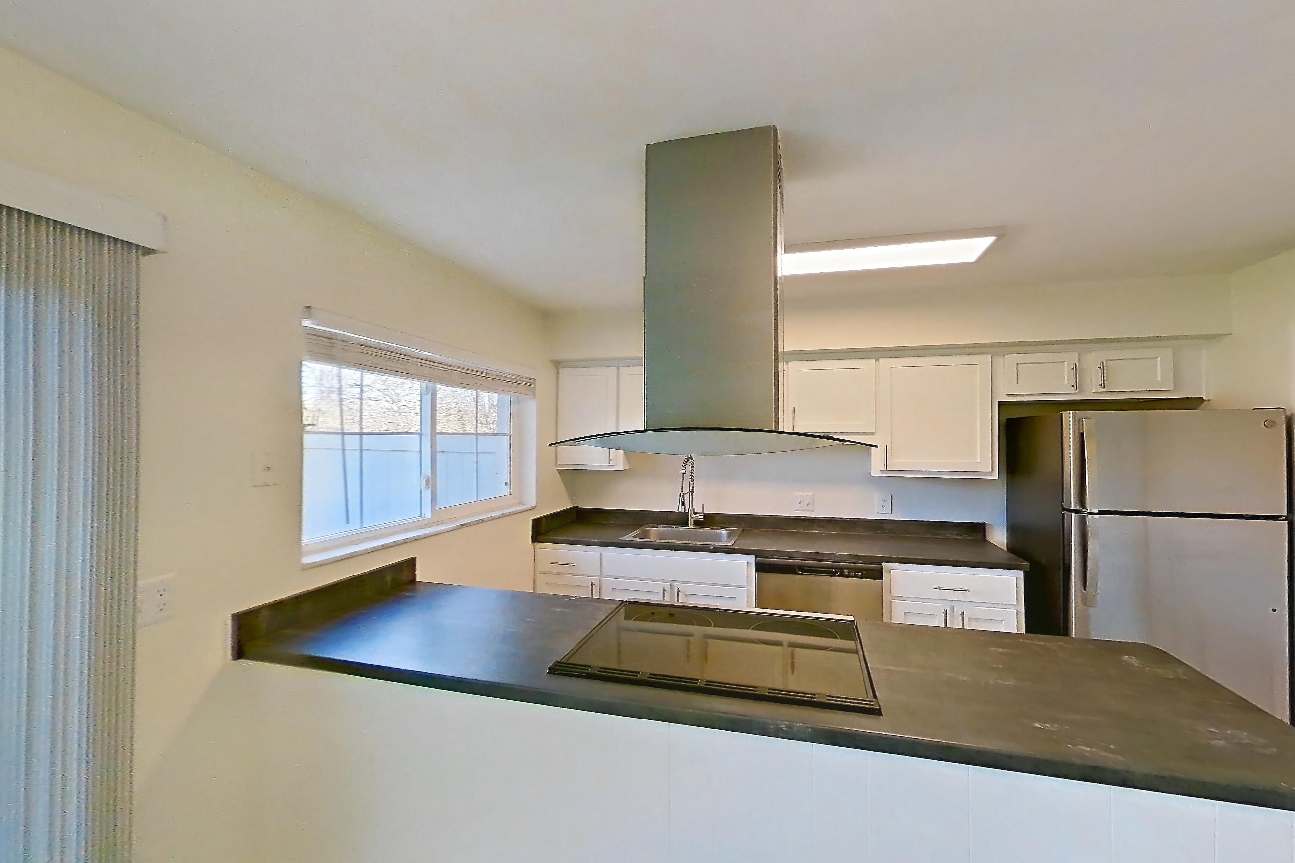 DINING ROOM (representative of this floor plan)