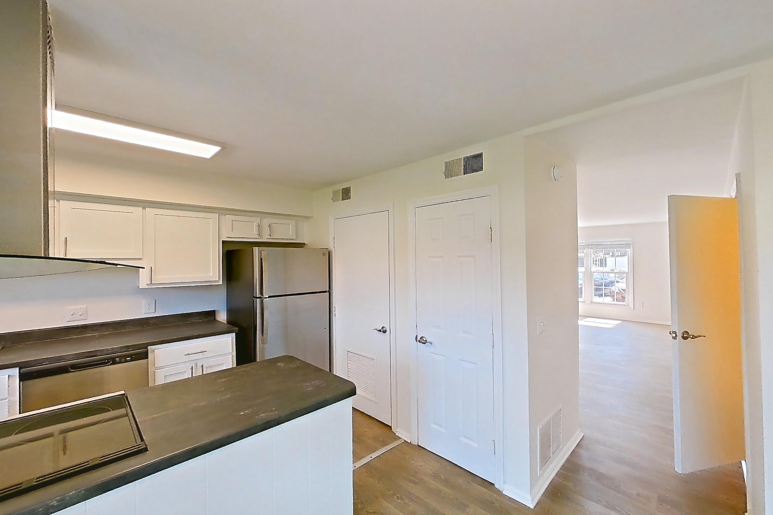 DINING ROOM (representative of this floor plan)