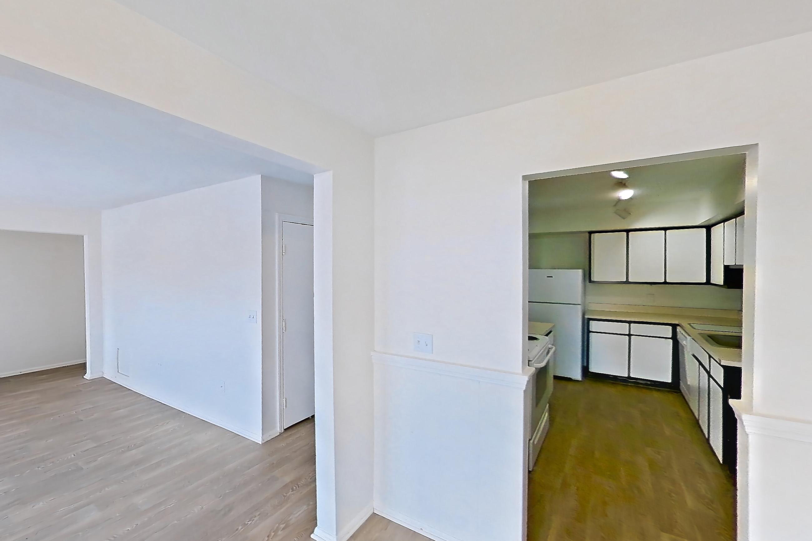 DINING ROOM (representative of this floor plan)