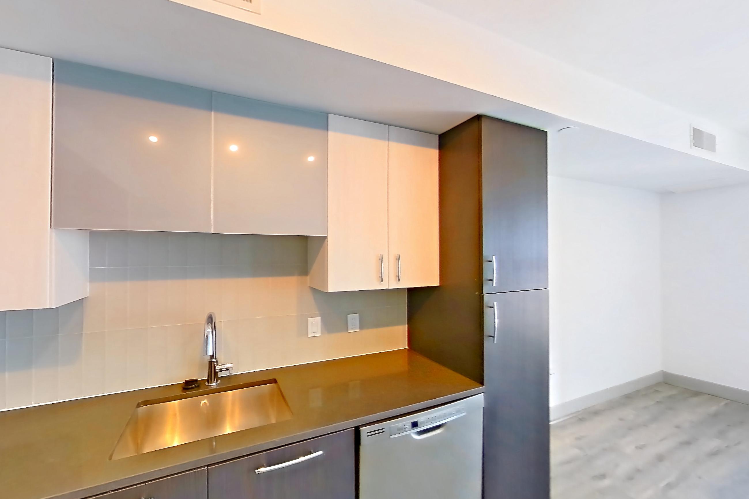 KITCHEN (representative of this floor plan)
