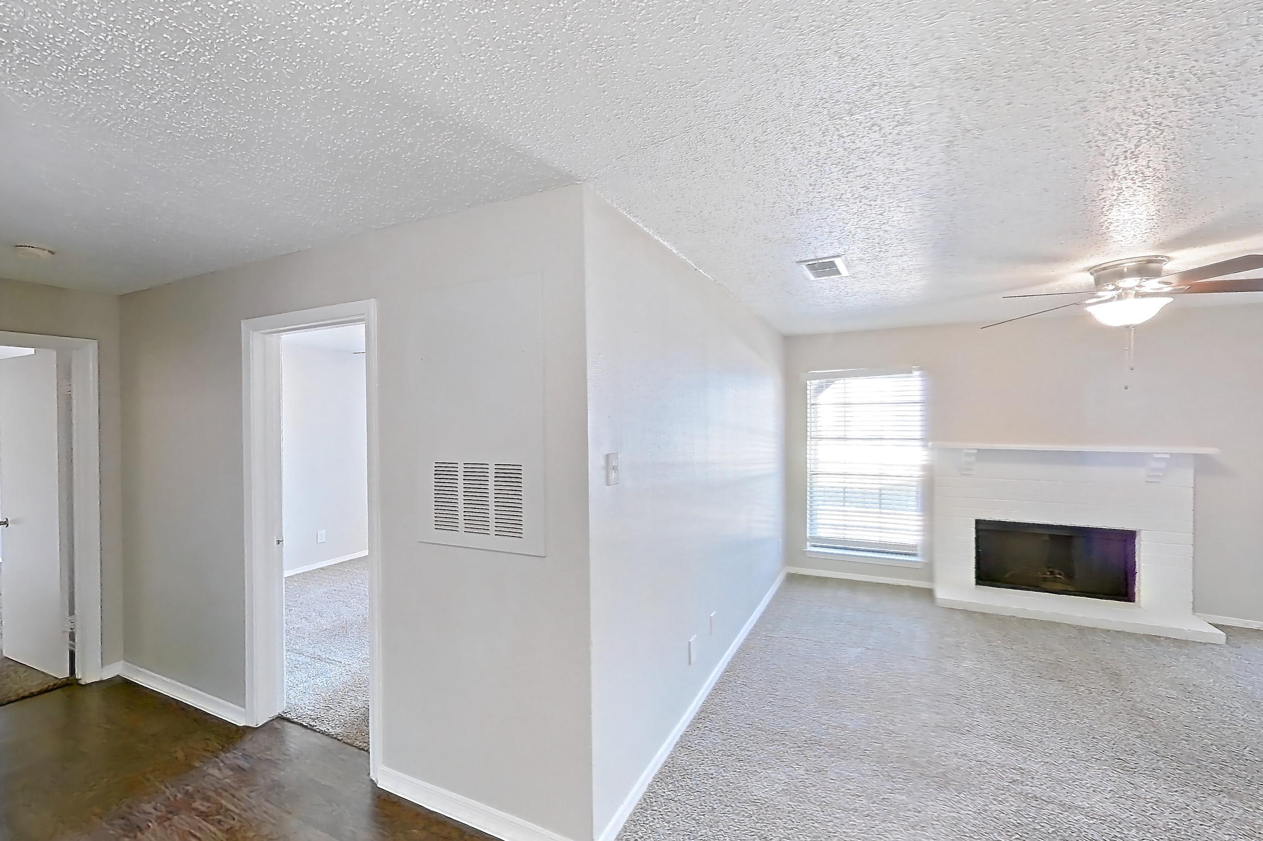 Dining room in Apartment 1324 at Arbor Creek, B2 floor plan