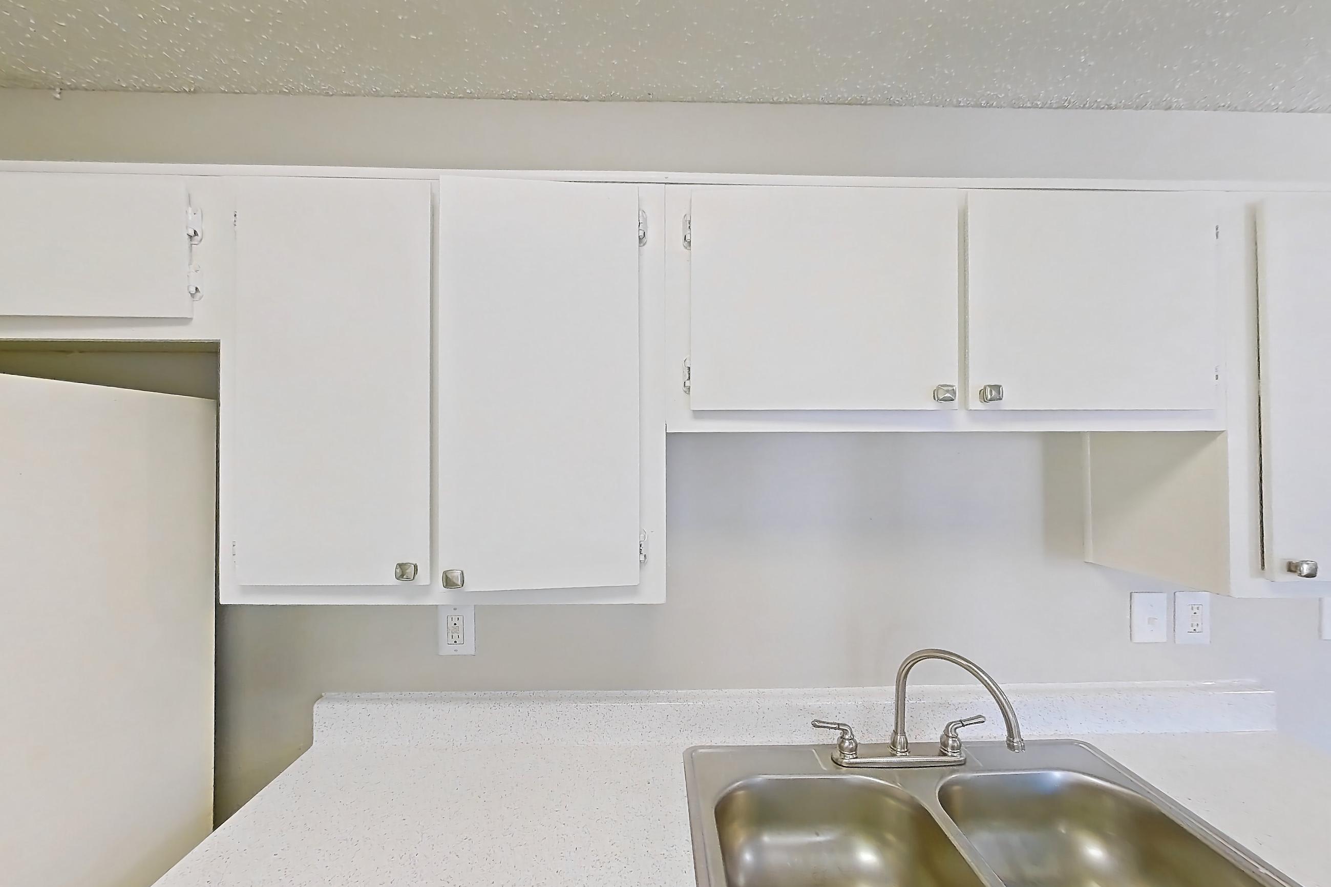 Kitchen in Apartment 1324 at Arbor Creek, B2 floor plan
