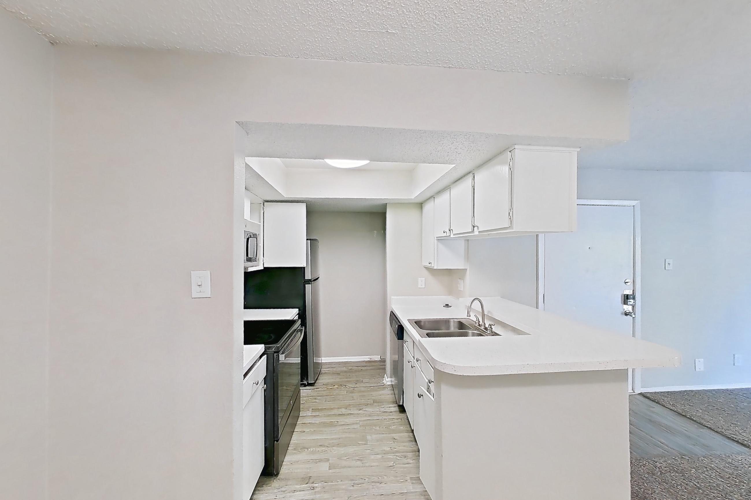 Dining room in Apartment 2159 at Enclave at Prestonwood, B2 Traditional floor plan