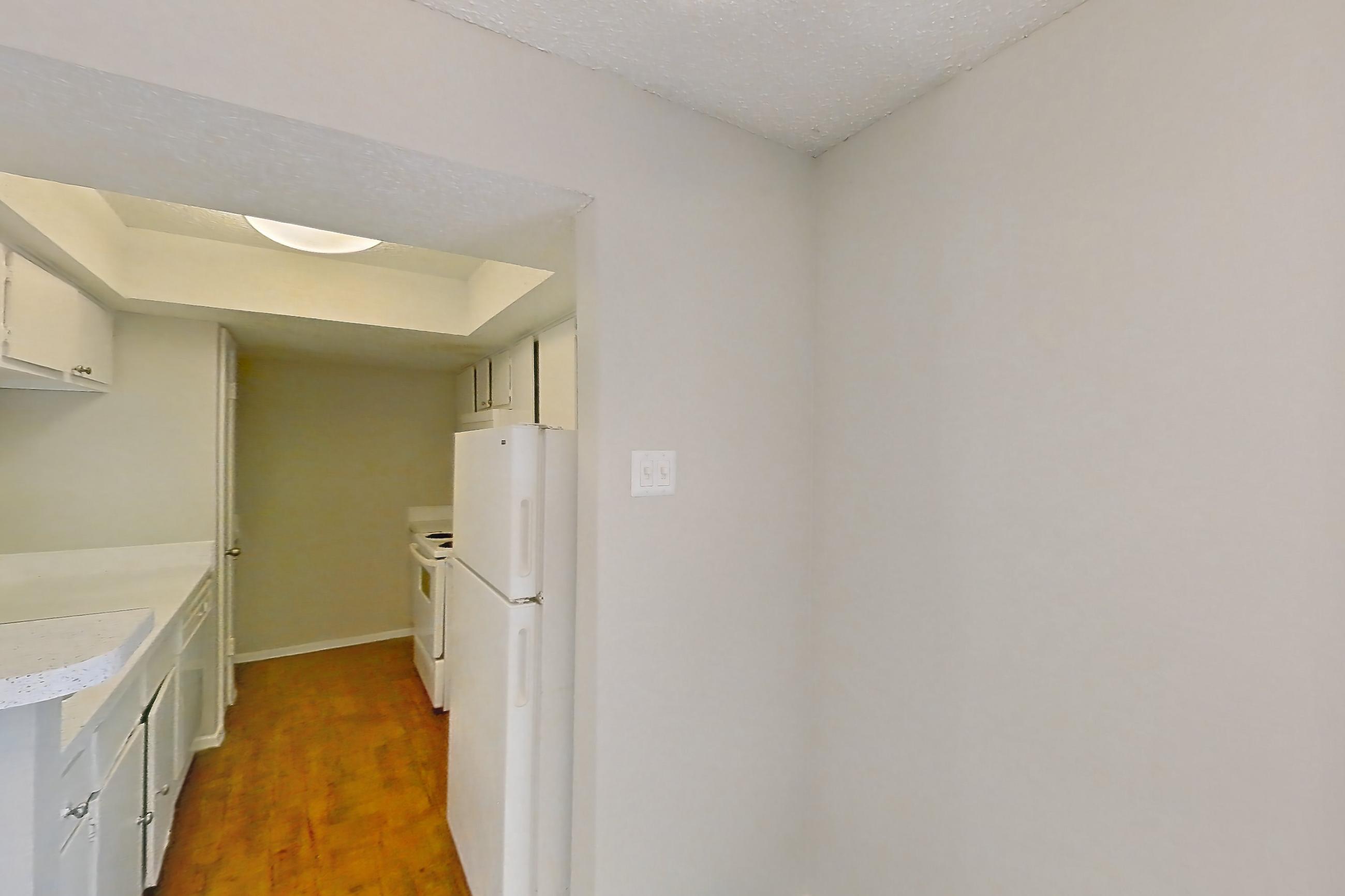 DINING ROOM (representative of this floor plan)