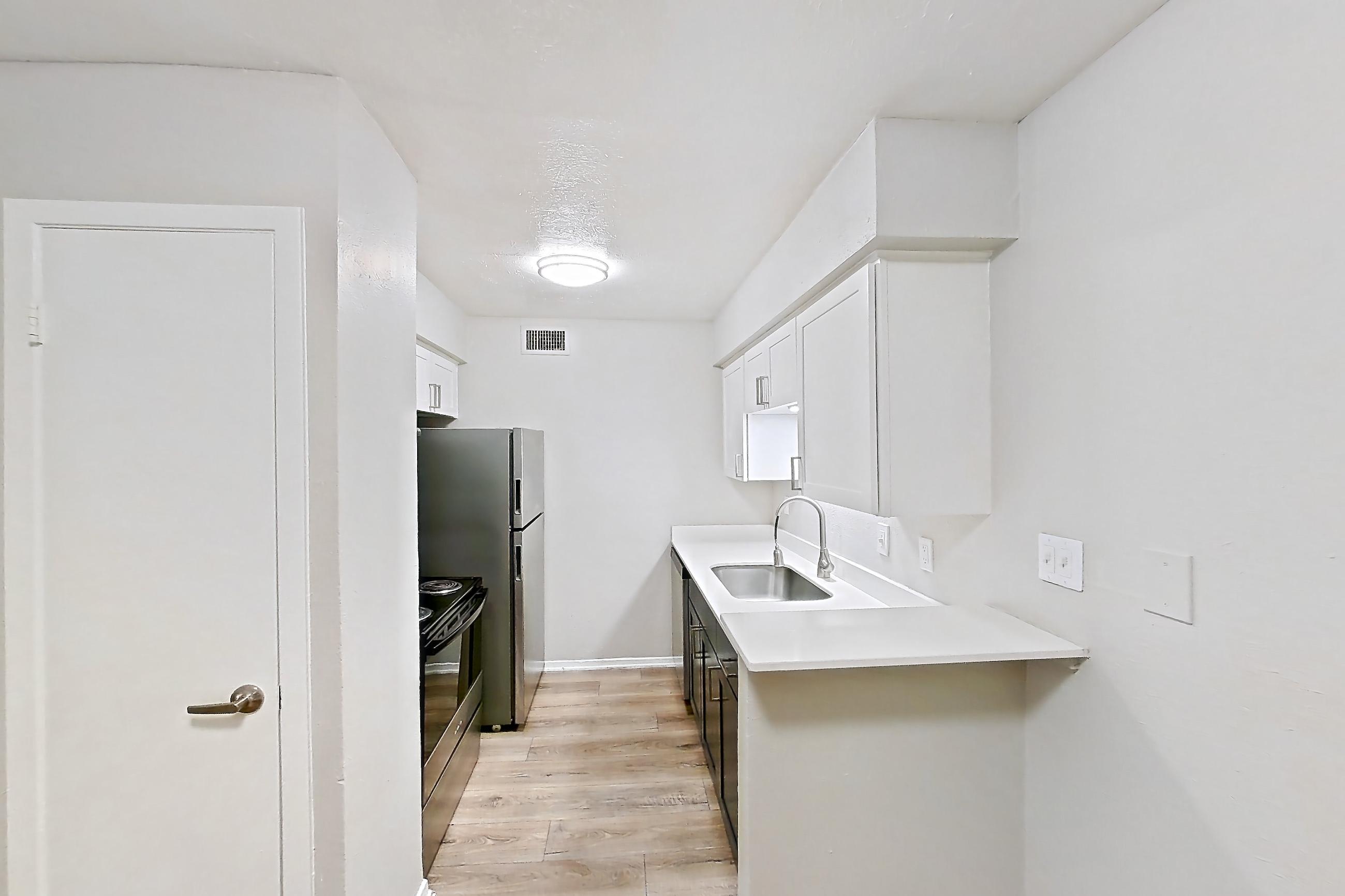 DINING ROOM (representative of this floor plan)