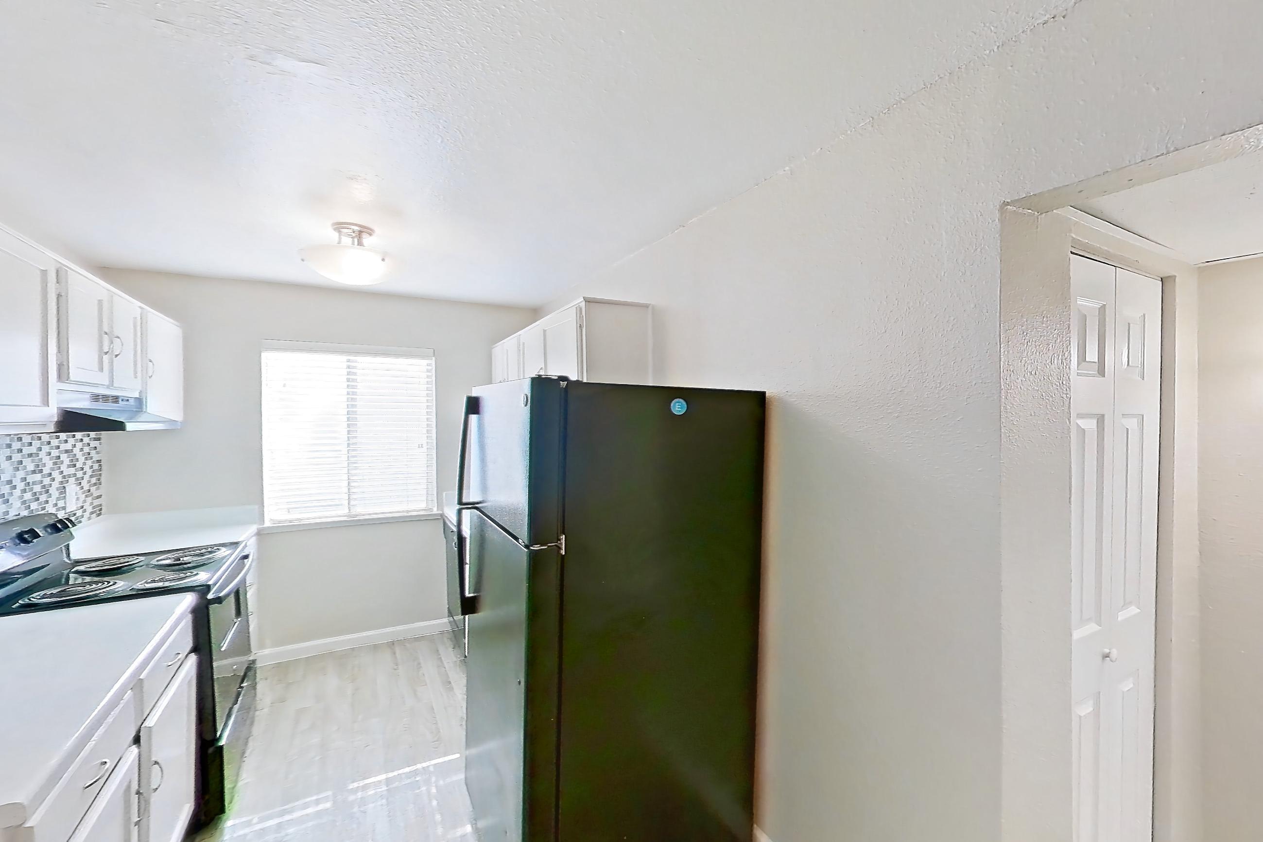 DINING ROOM (representative of this floor plan)