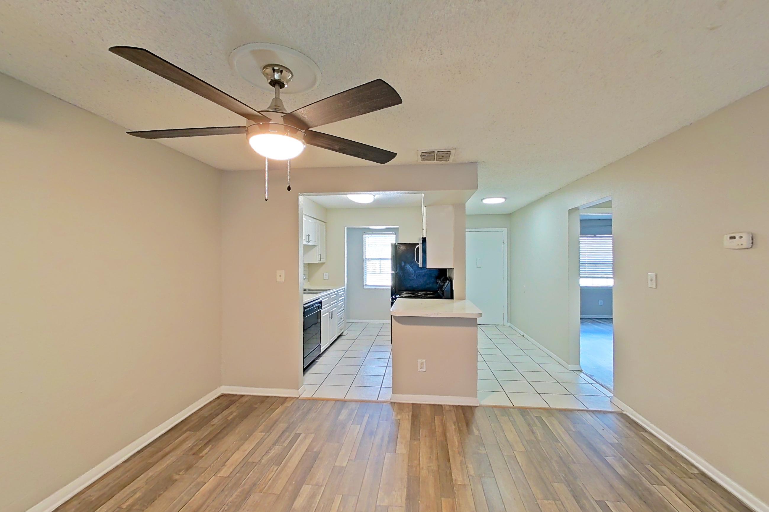 Living room in Apartment p-363 at Sunset Place, B1 floor plan