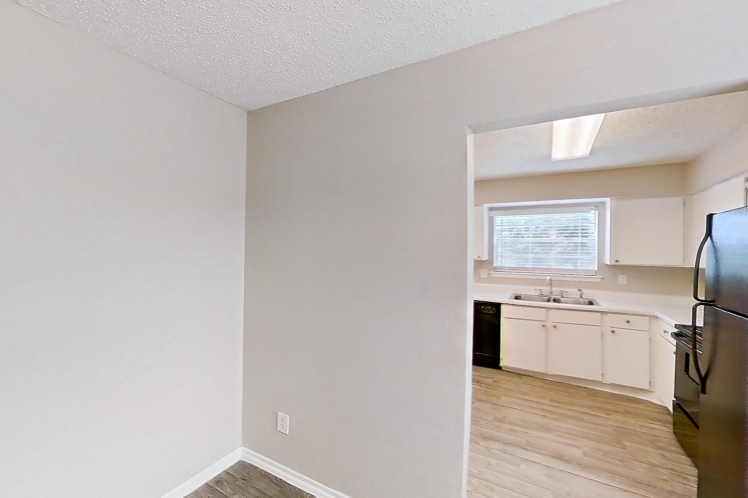 DINING ROOM (representative of this floor plan)