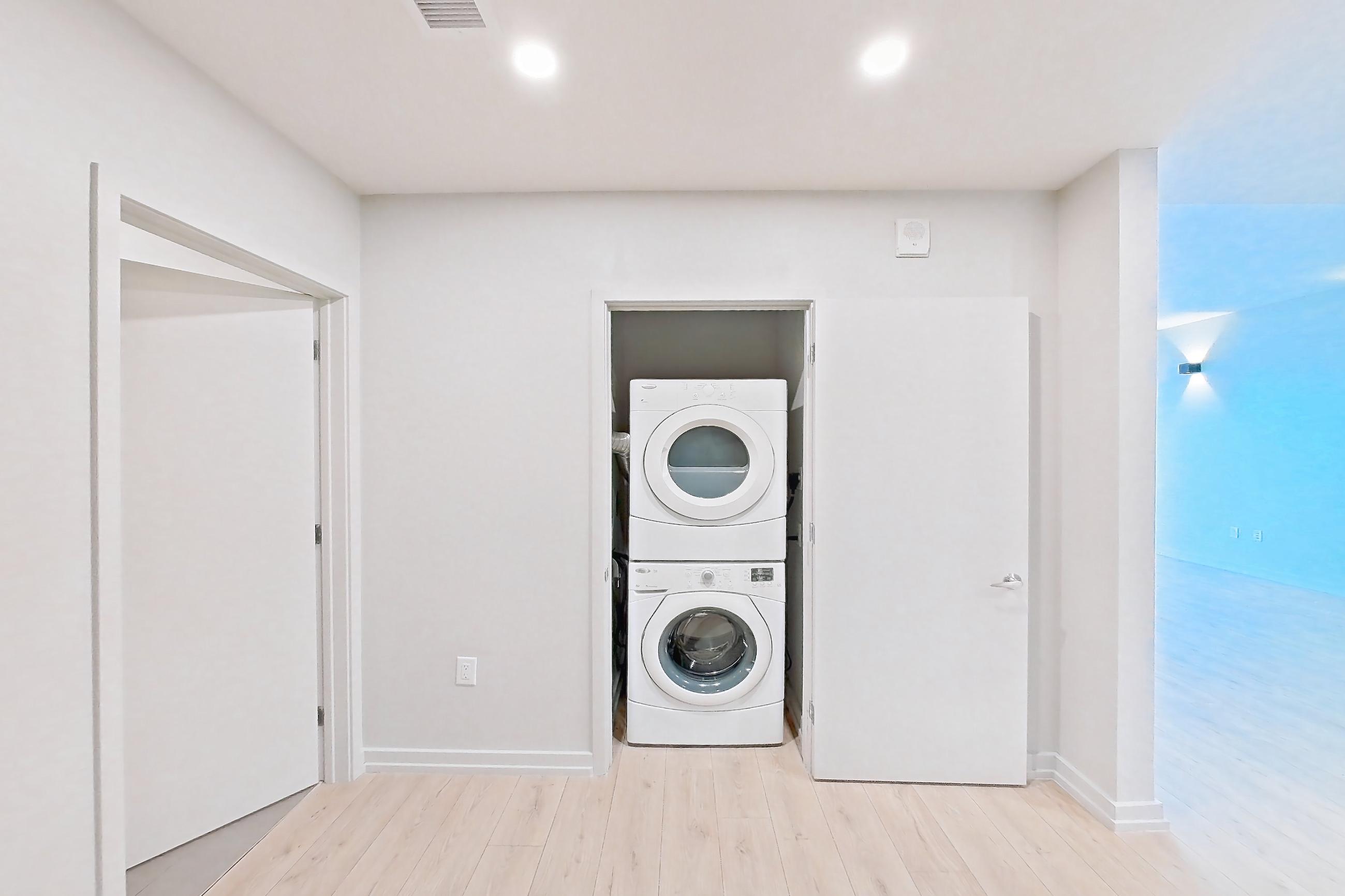 DINING ROOM (representative of this floor plan)