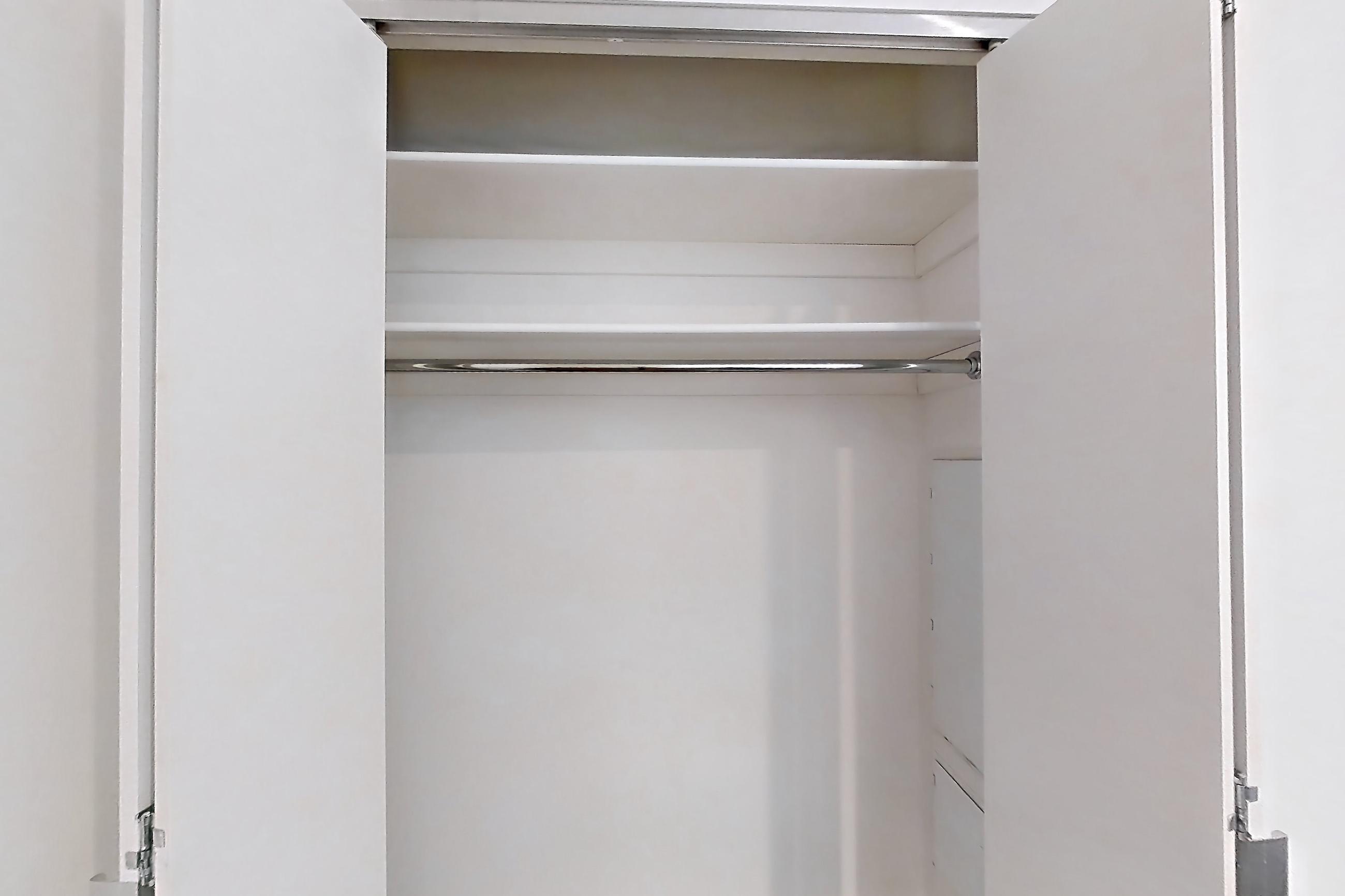 DINING ROOM CLOSET 1
