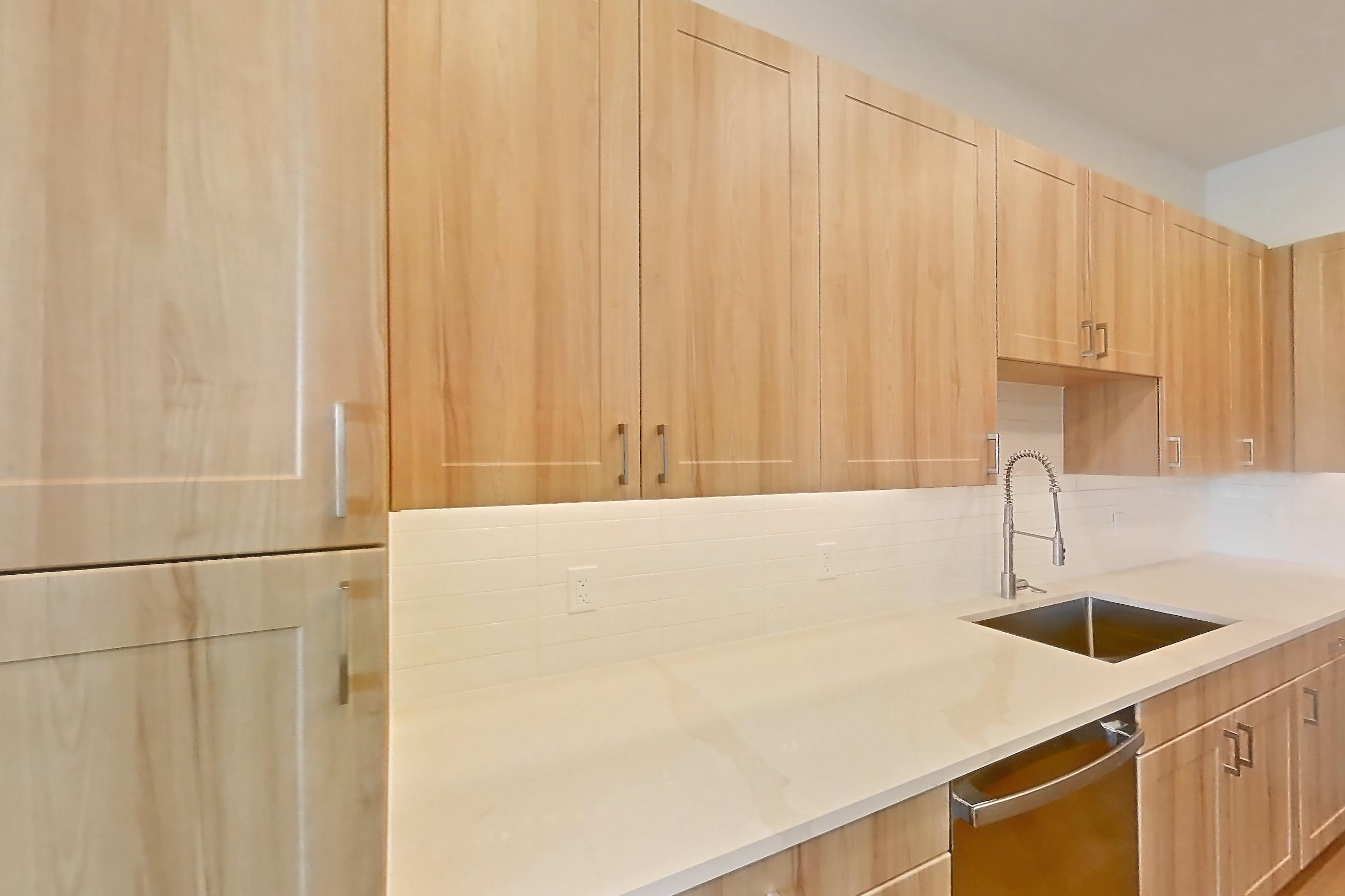 Kitchen in Apartment 255 at Lantower Bayside, C1 floor plan