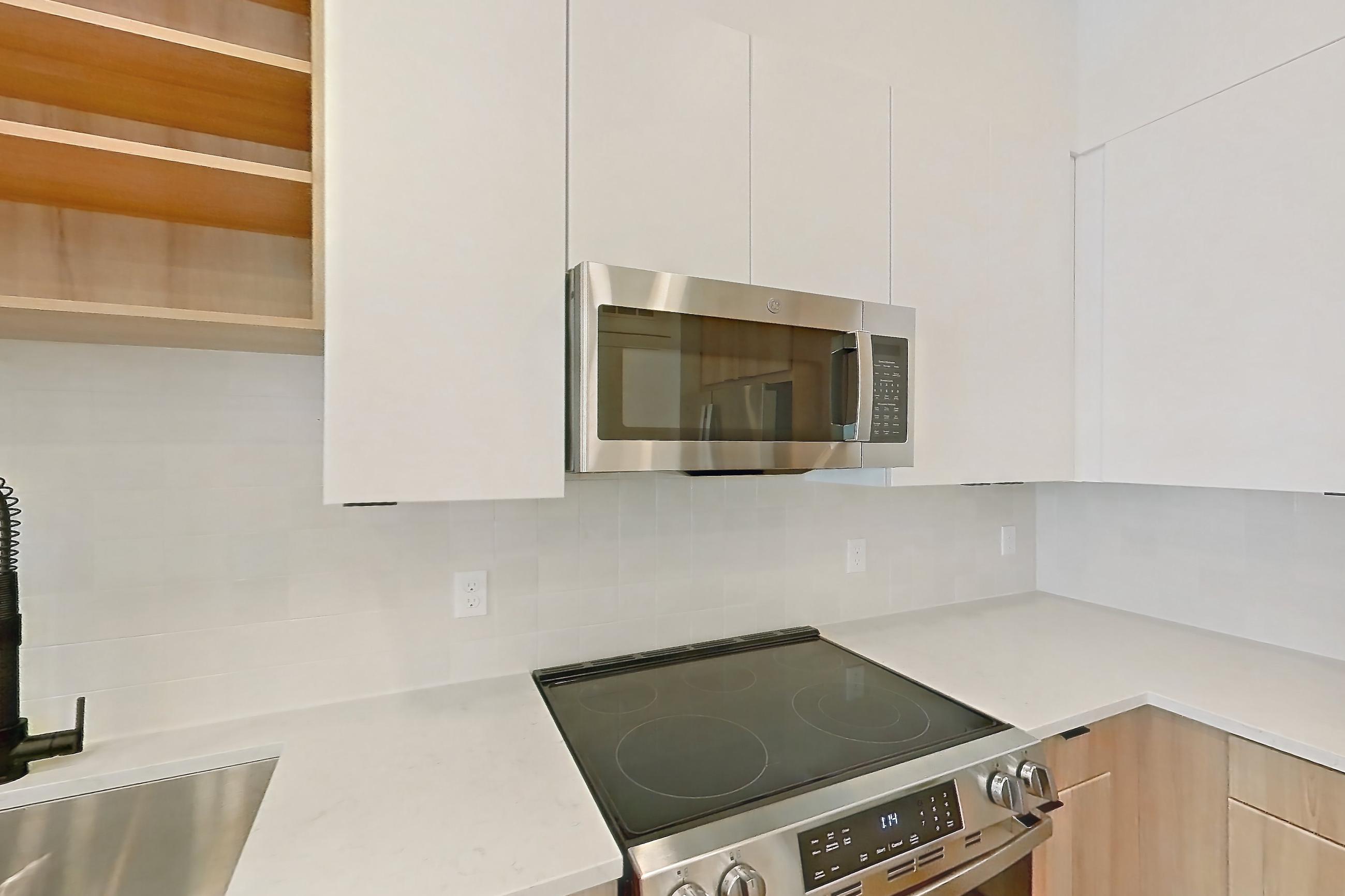 Kitchen, Apartment 237 at Lantower Sunrise