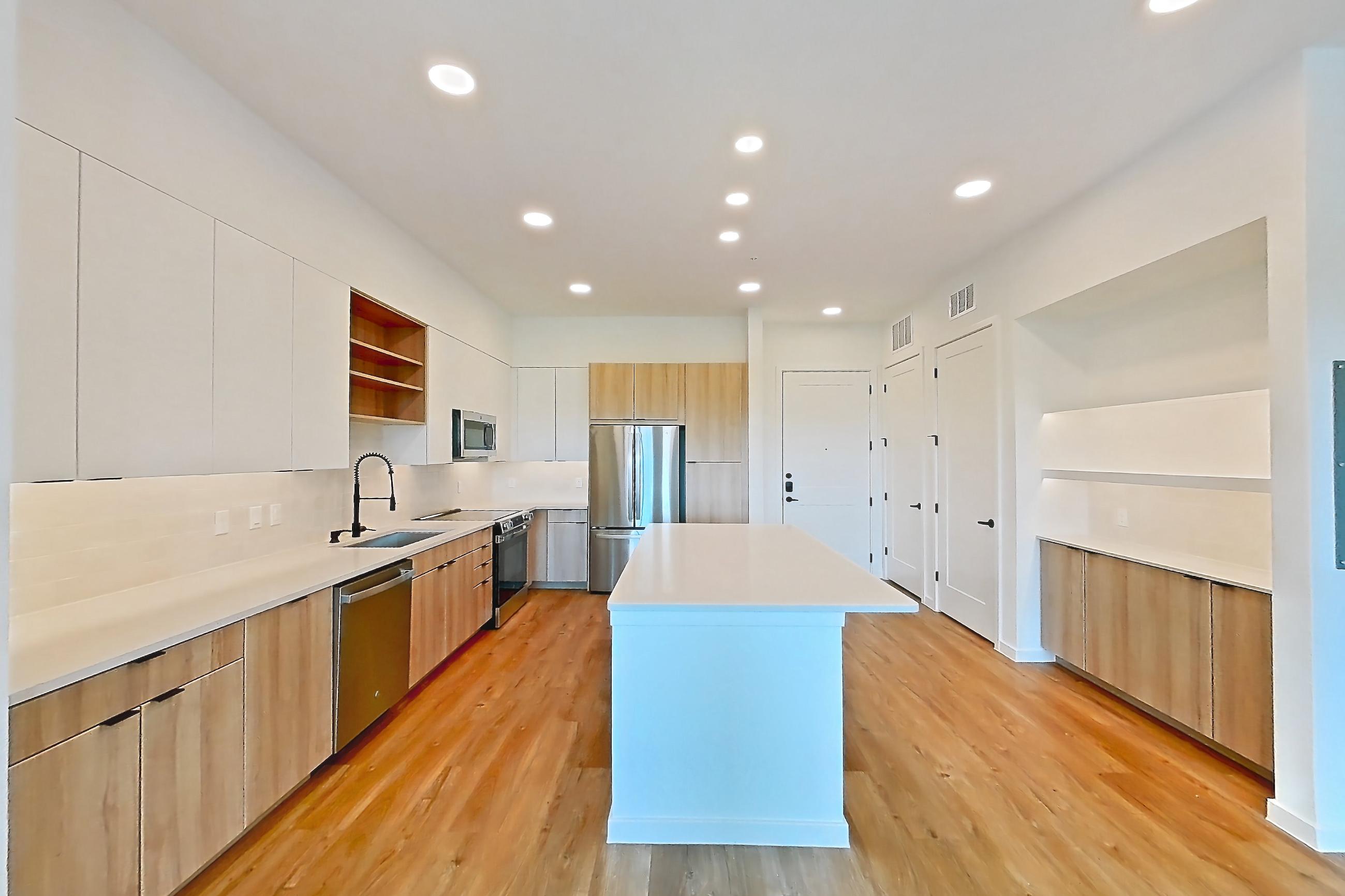 Living room, Apartment 420 at Lantower Sunrise