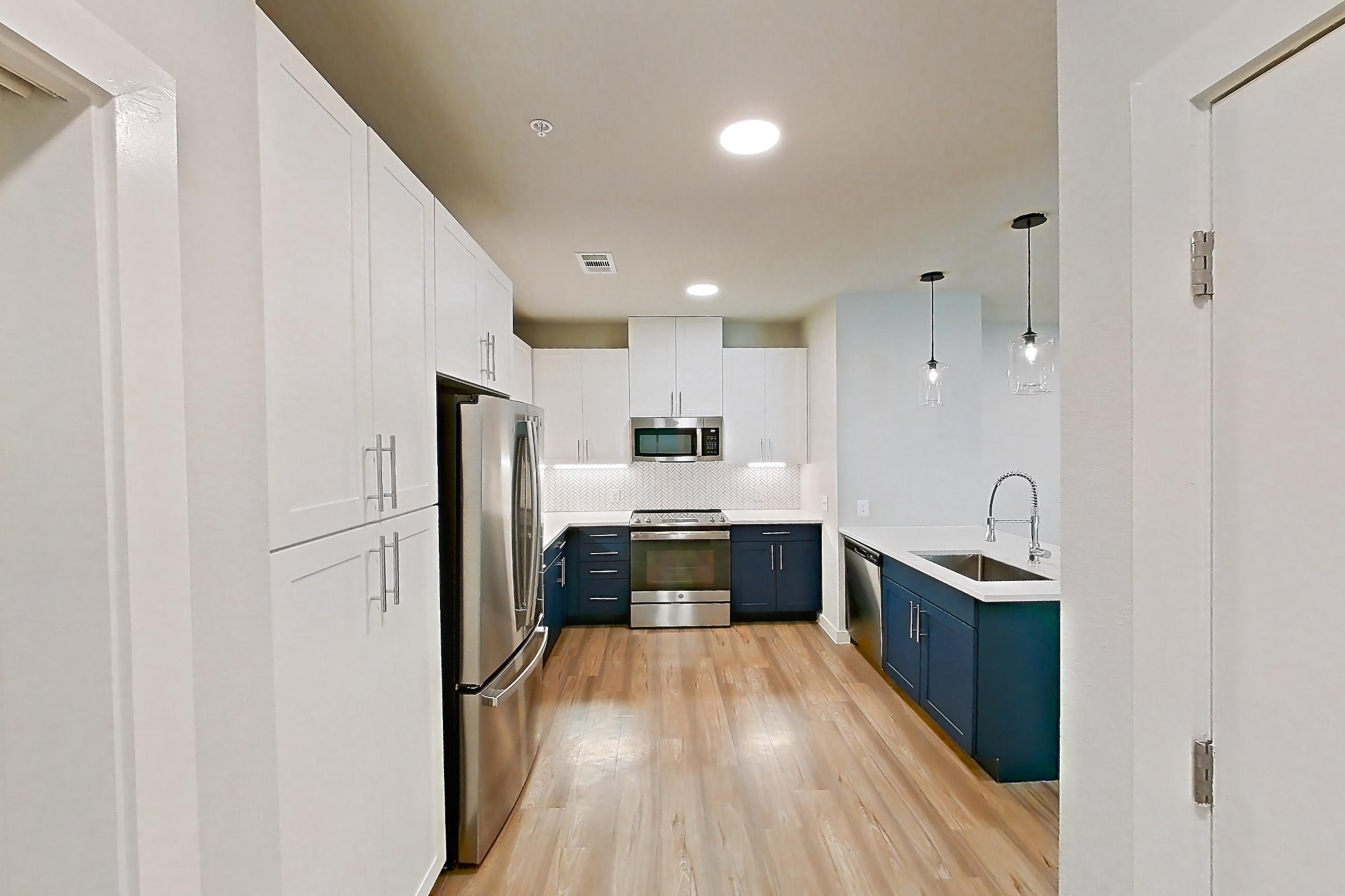 KITCHEN ENTRYWAY (representative of this floor plan)