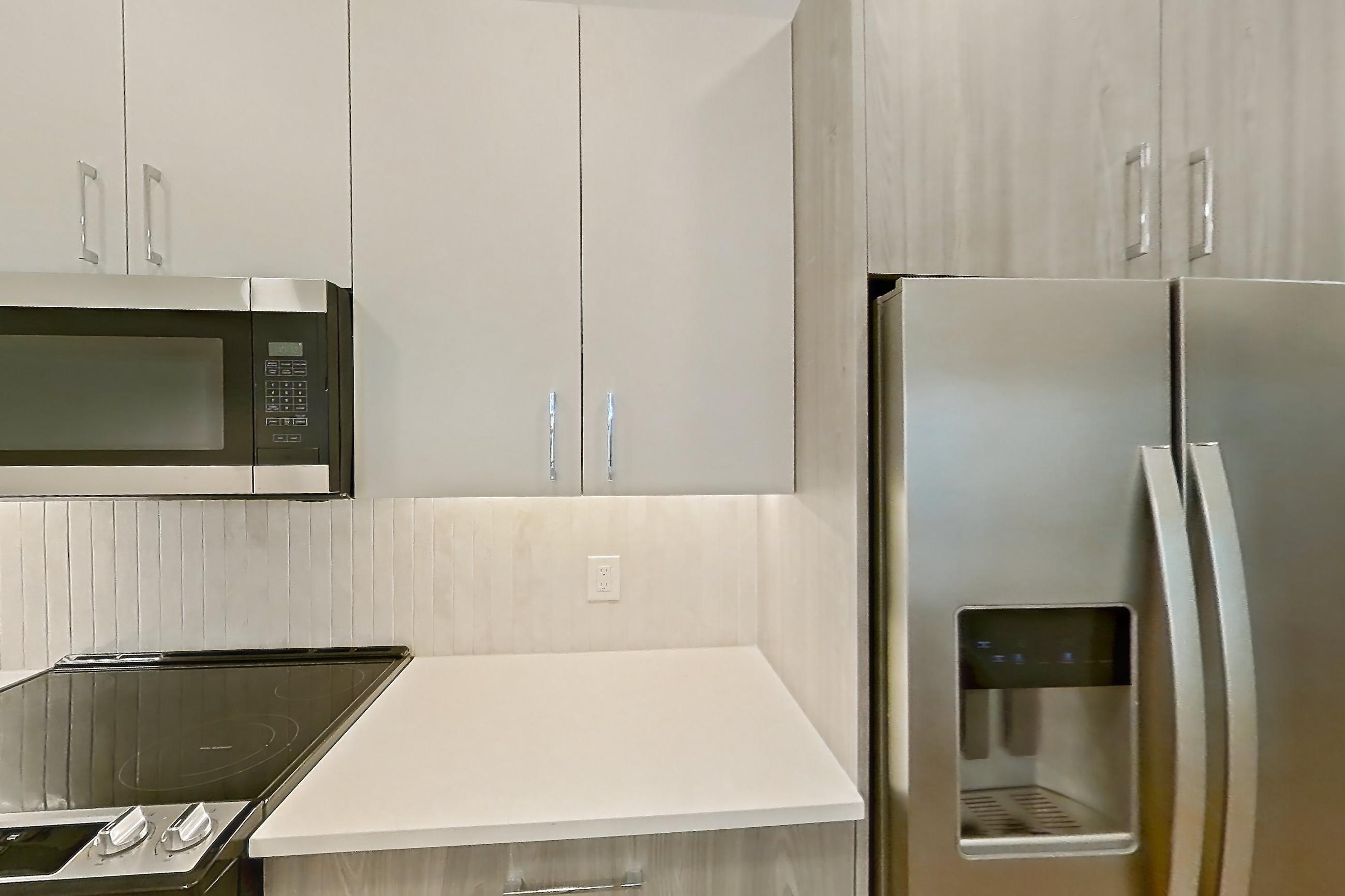 Kitchen in Apartment 404 at Gemma, A4-1 floor plan