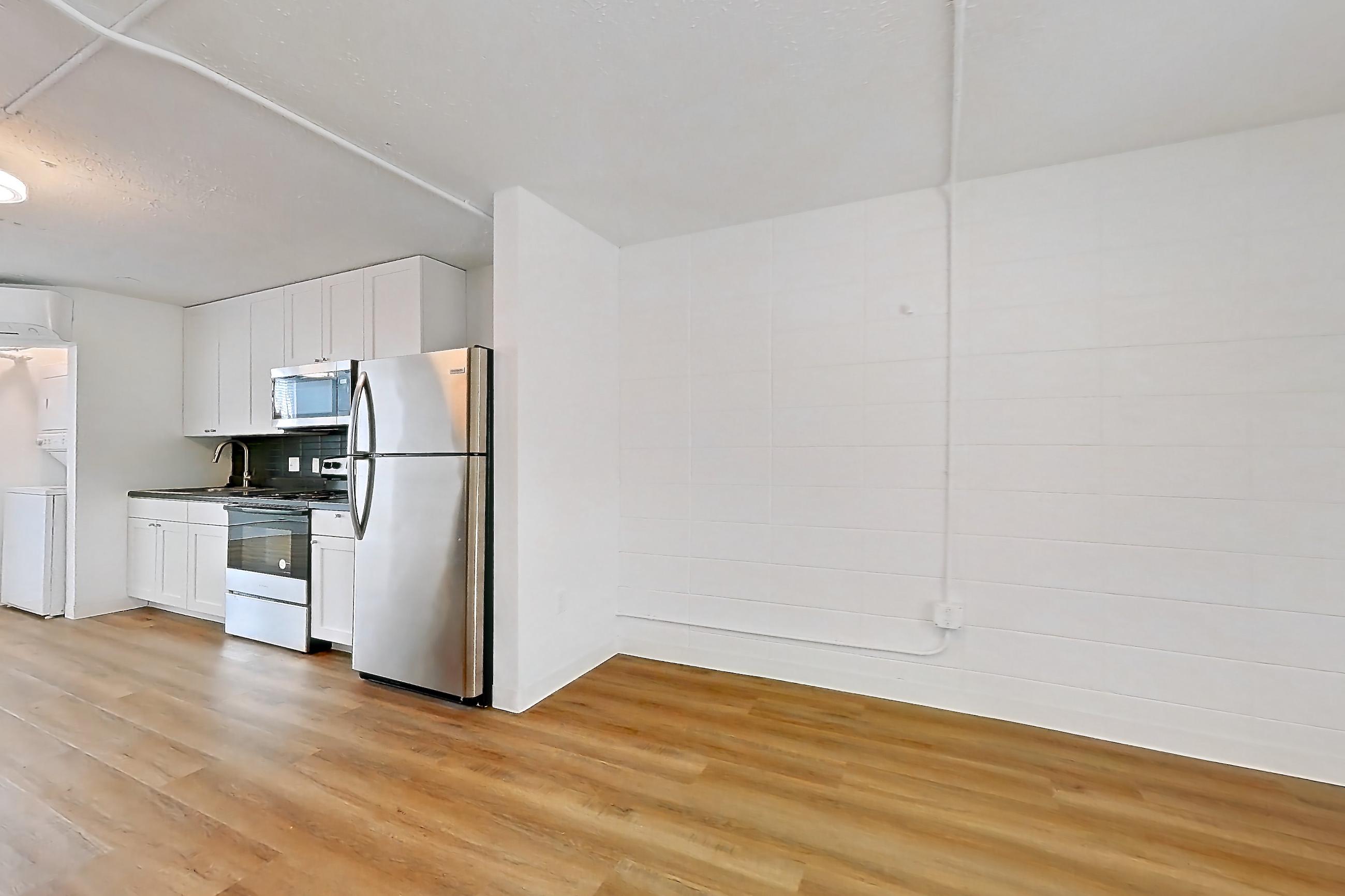 LIVING SPACE 1