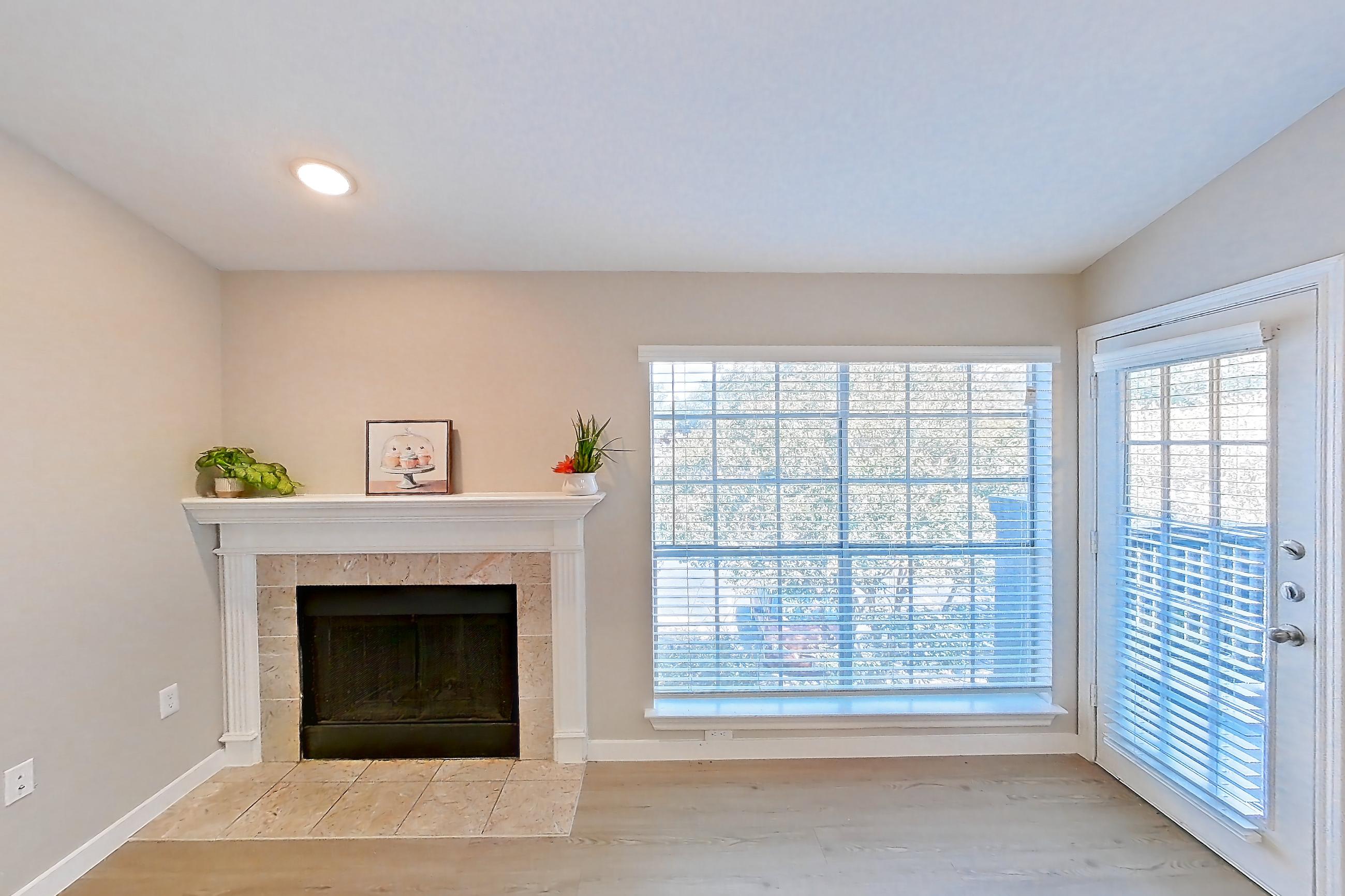 LIVING ROOM (representative of this floor plan)